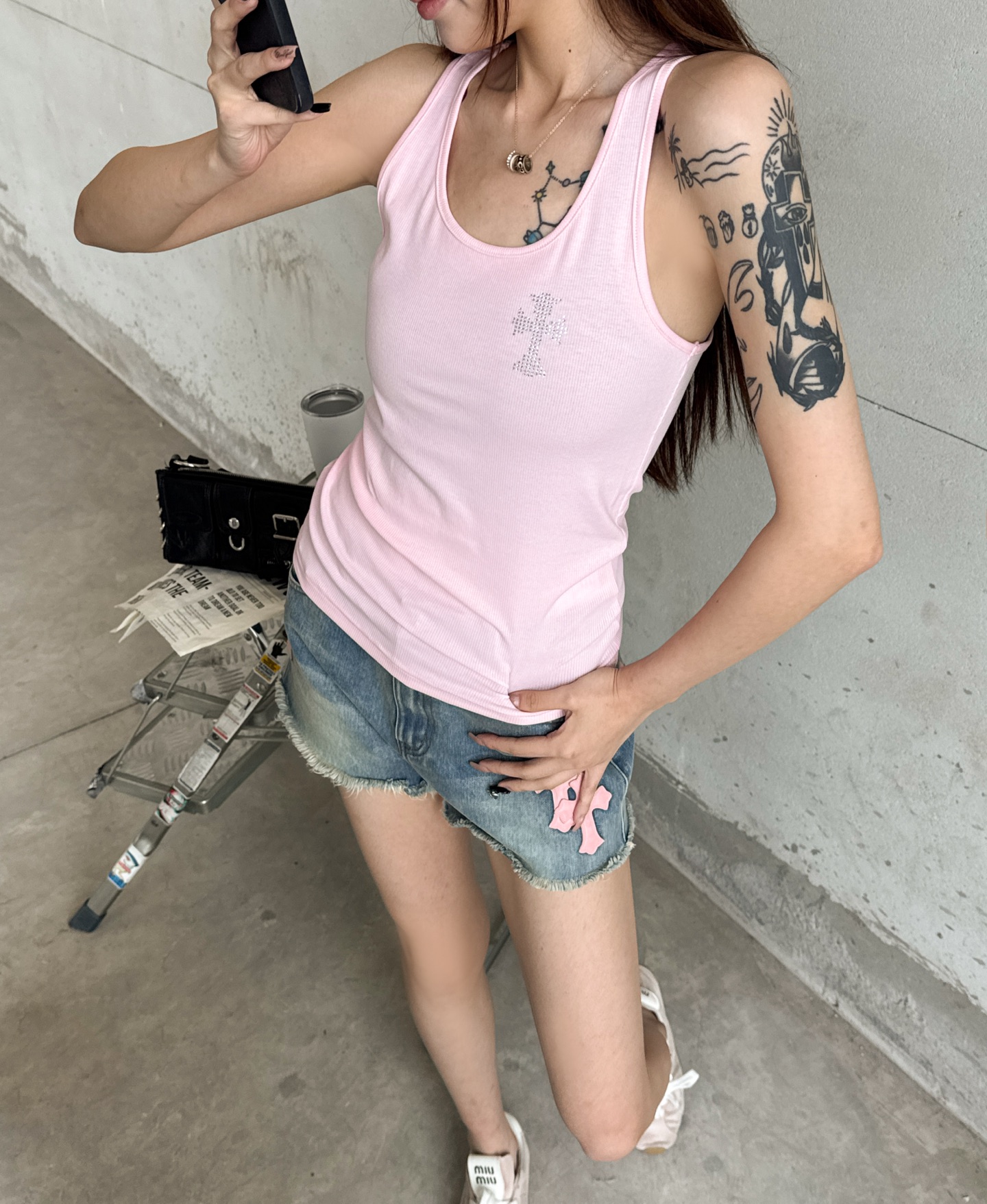🌾克罗心 ｜ 新款背心，进口莱赛尔莫代尔长绒棉面料，高级感强，前后烫钻工艺，休闲时尚，尺码sml