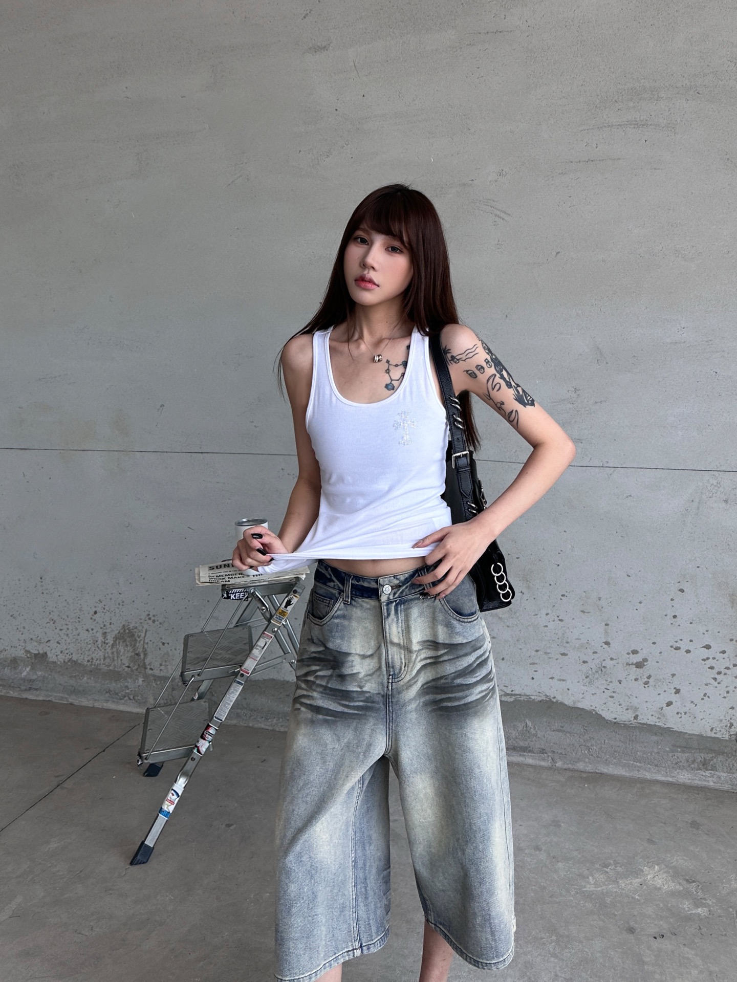🌾克罗心 ｜ 新款背心，进口莱赛尔莫代尔长绒棉面料，高级感强，前后烫钻工艺，休闲时尚，尺码sml