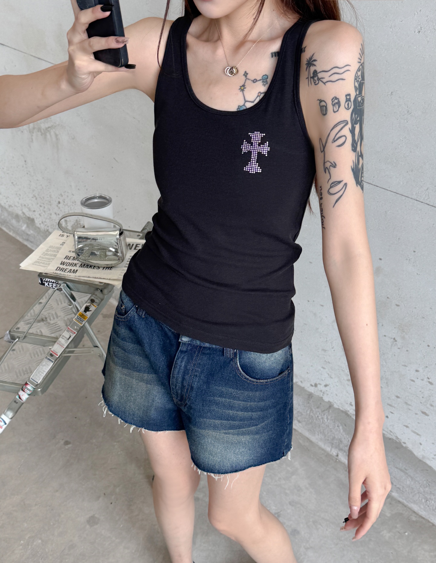 🌾克罗心 ｜ 新款背心，进口莱赛尔莫代尔长绒棉面料，高级感强，前后烫钻工艺，休闲时尚，尺码sml