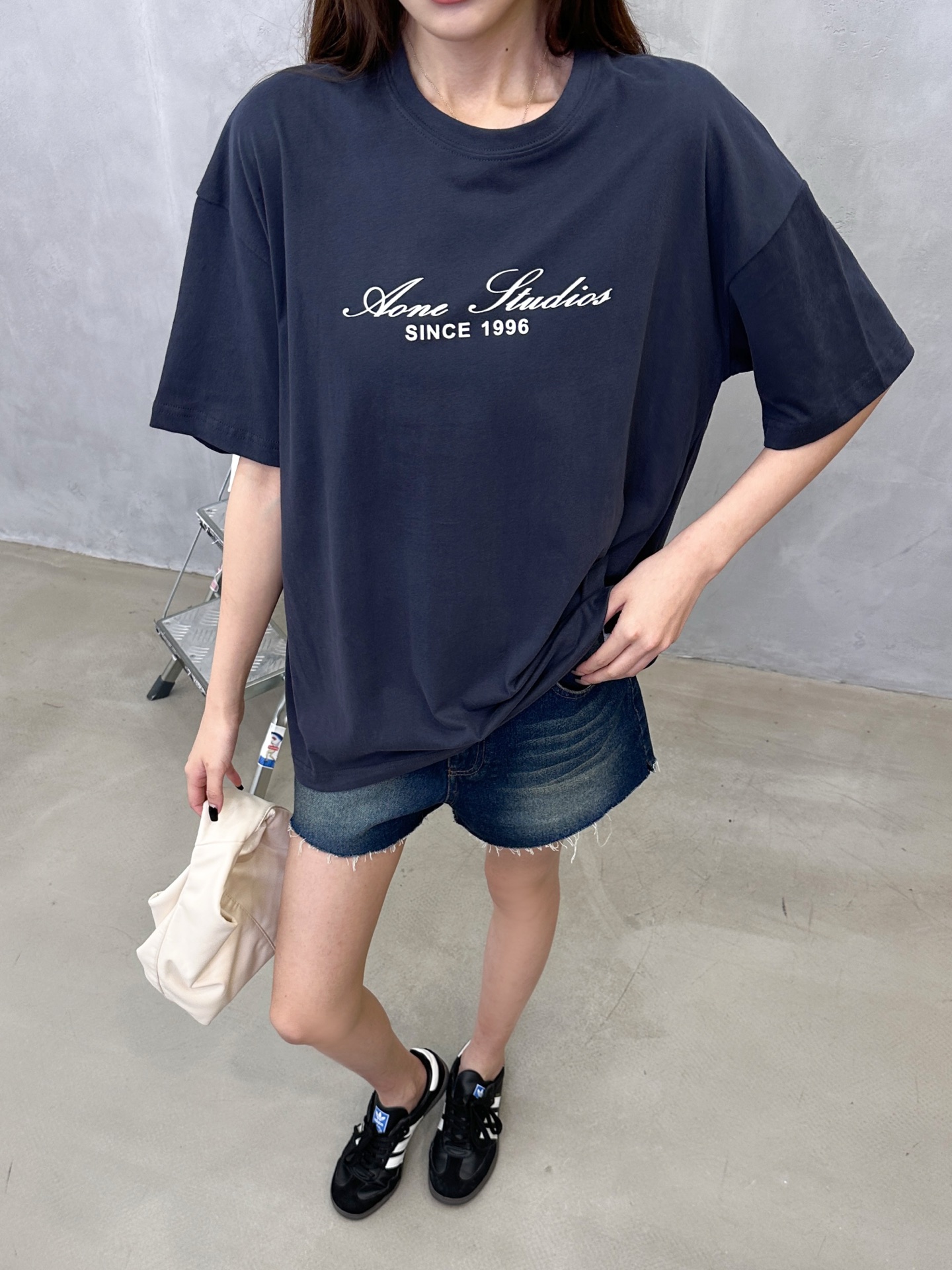Acne ｜ 新款短袖t，成衣洗水加植绒印花工艺，男女同款，尺码sml