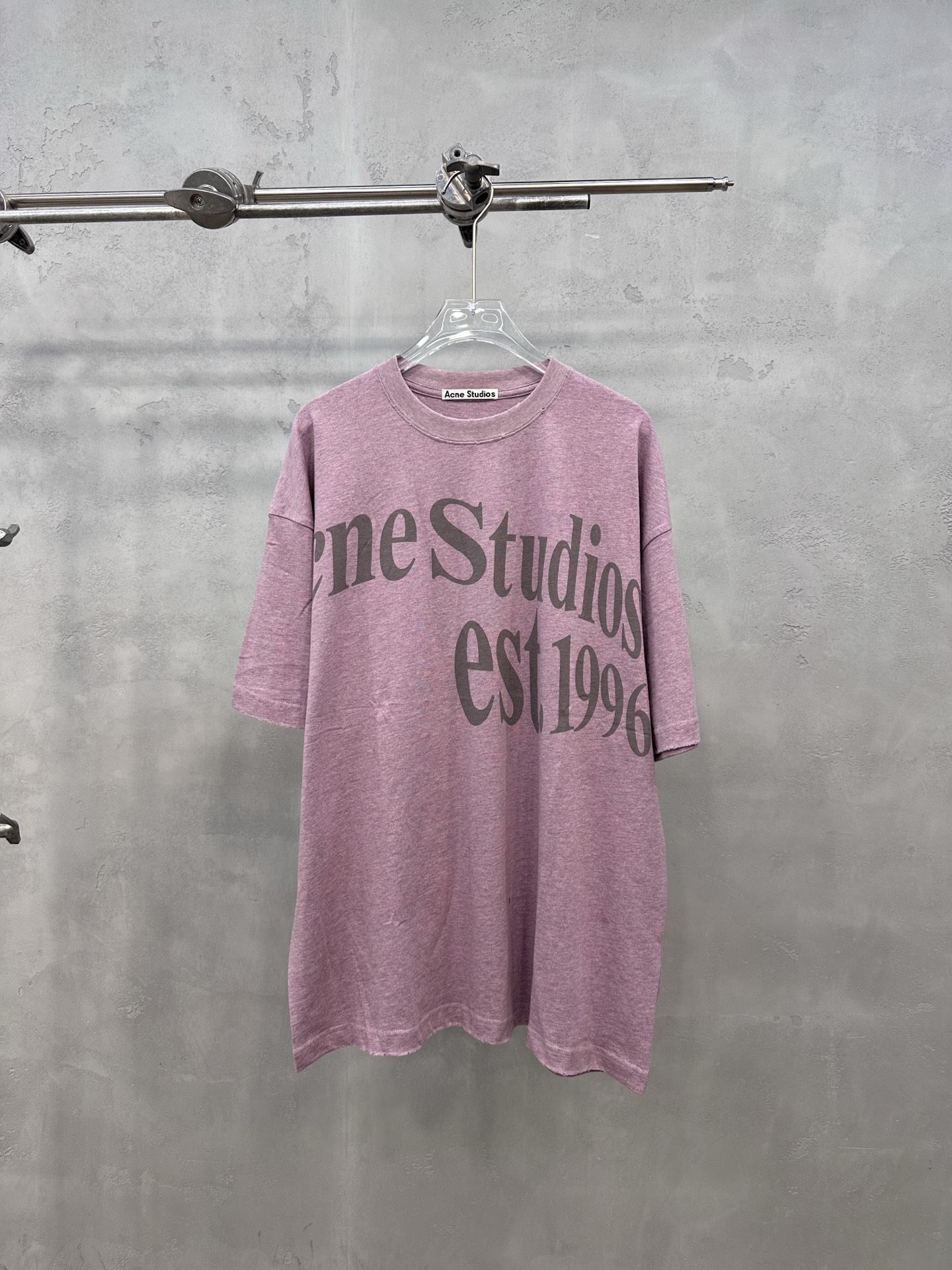 NO:822720,Acne | New short-sleeved t-shirt, ready-to-wear washed and polished with ready-to-wear printing technology, casual fashion, same style for men and women, size sml, women's clothing, acne studios, T-shirt,19860909Acne ｜ 新款短袖t,成衣洗水吊磨加成衣印花工艺,休闲时尚,男女同款,尺码sml,女装,acne studios,T-shirt,,Women's clothing