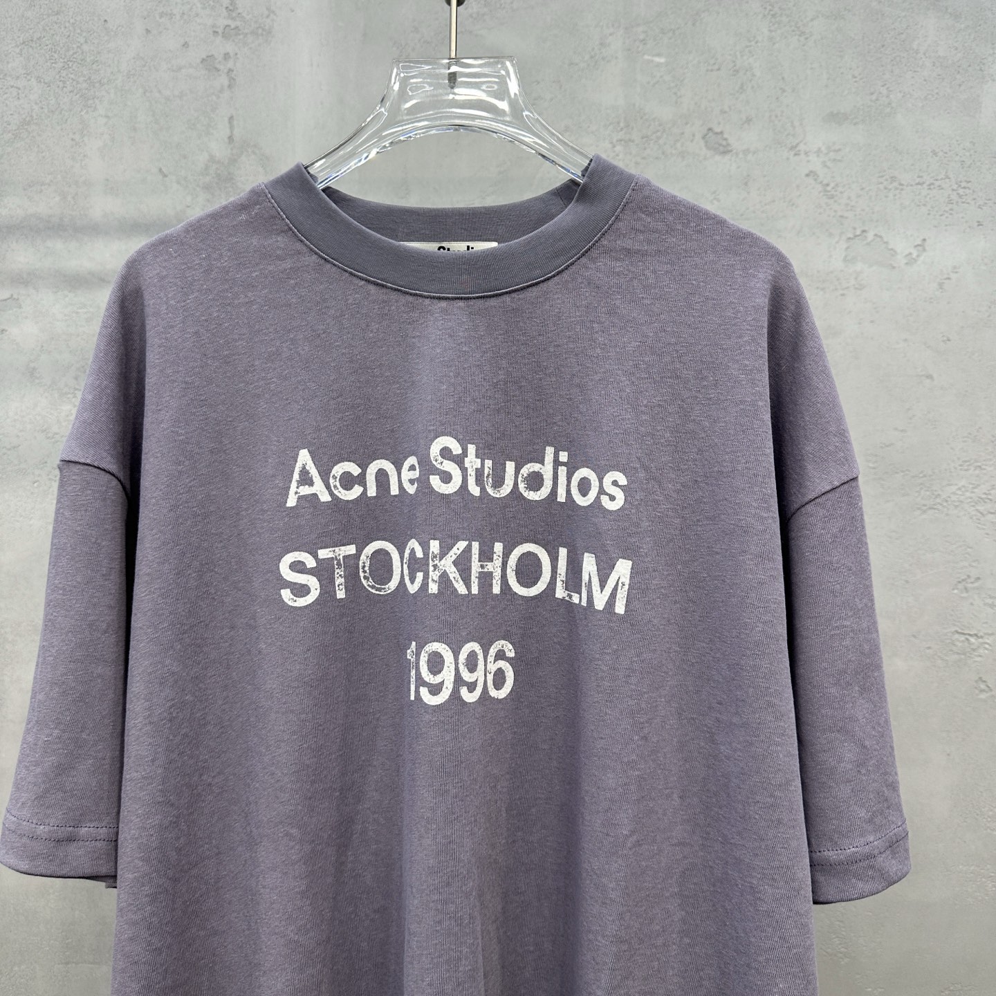 Acne ｜ 新款短袖t，前后经典字母印花工艺，特殊雪花棉面料，亲肤透气，休闲时尚，尺码sml
