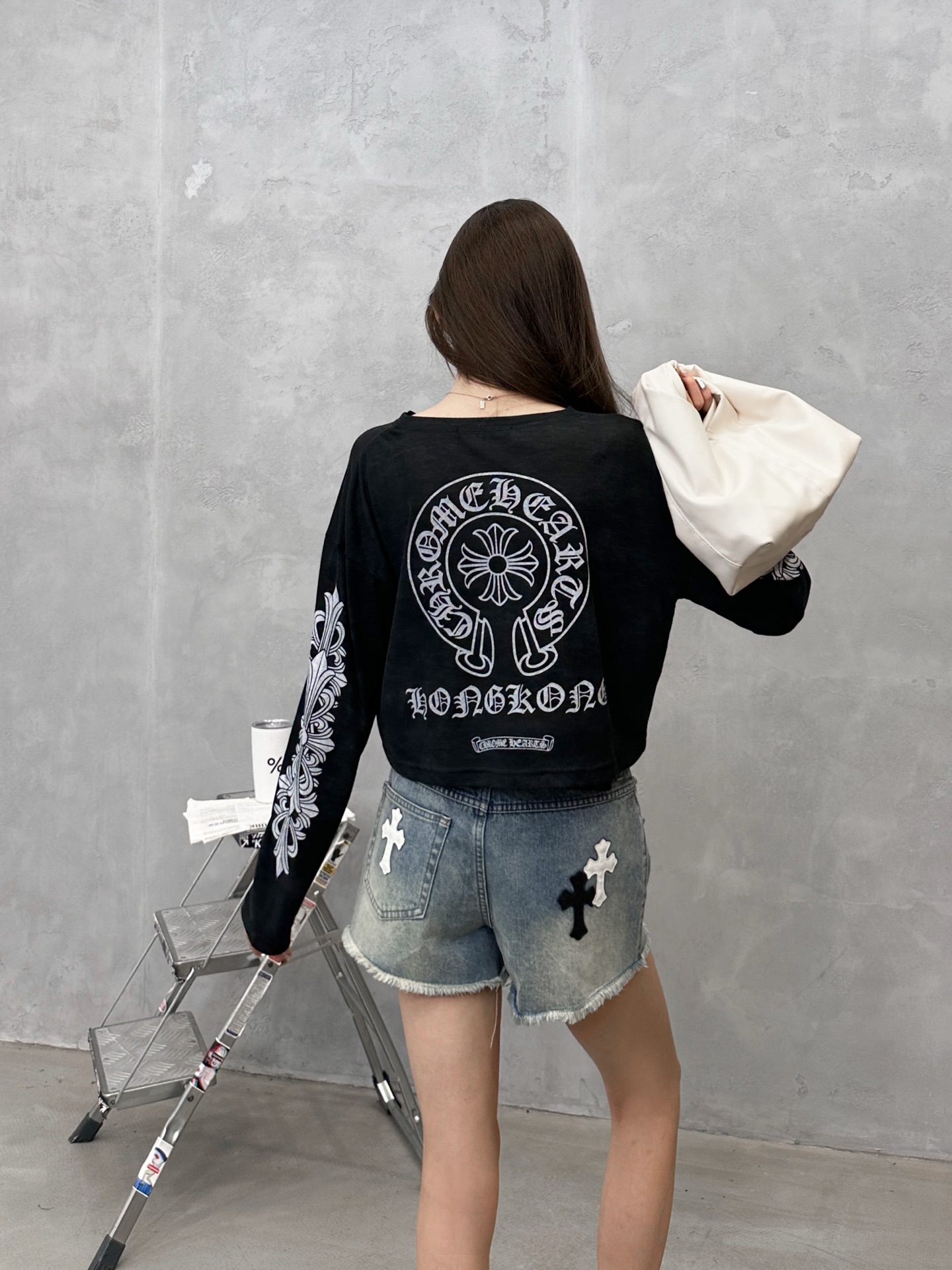 克罗心 ｜ 新款长袖打底，成衣洗水扎染工艺加全身多处印花，休闲时尚，尺码sml