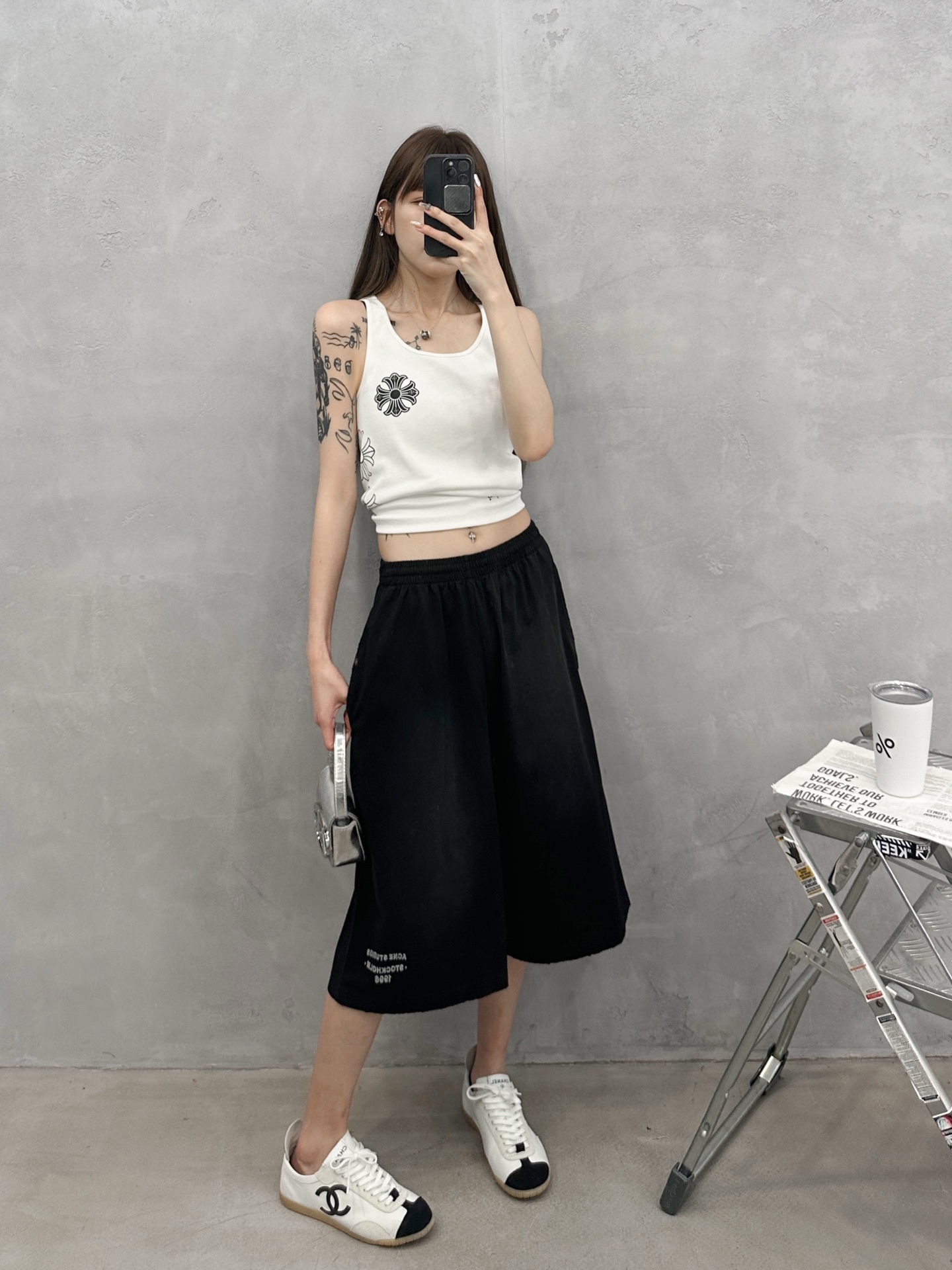 Acne ｜ 新款休闲短裤，成衣洗水喷色吊磨工艺加经典印花标，精梳全棉面料，男女同款，尺码sml