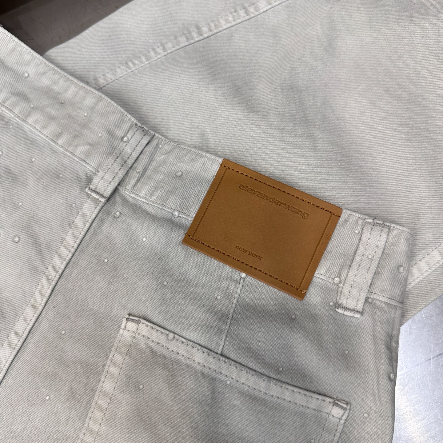 大王 ｜ 新款牛仔裤，成衣洗水炒色吊磨工艺加成衣烫钻，休闲时尚，尺码sml