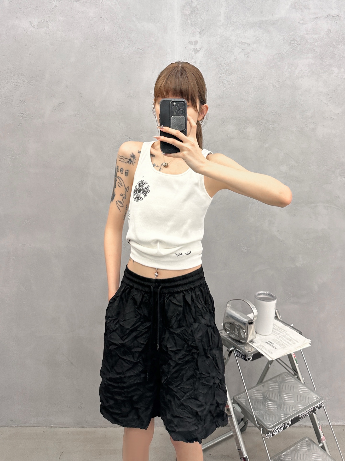 克罗心 ｜ 新款休闲短裤，成衣洗水加压褶工艺，休闲时尚，男女同款，尺码sml
