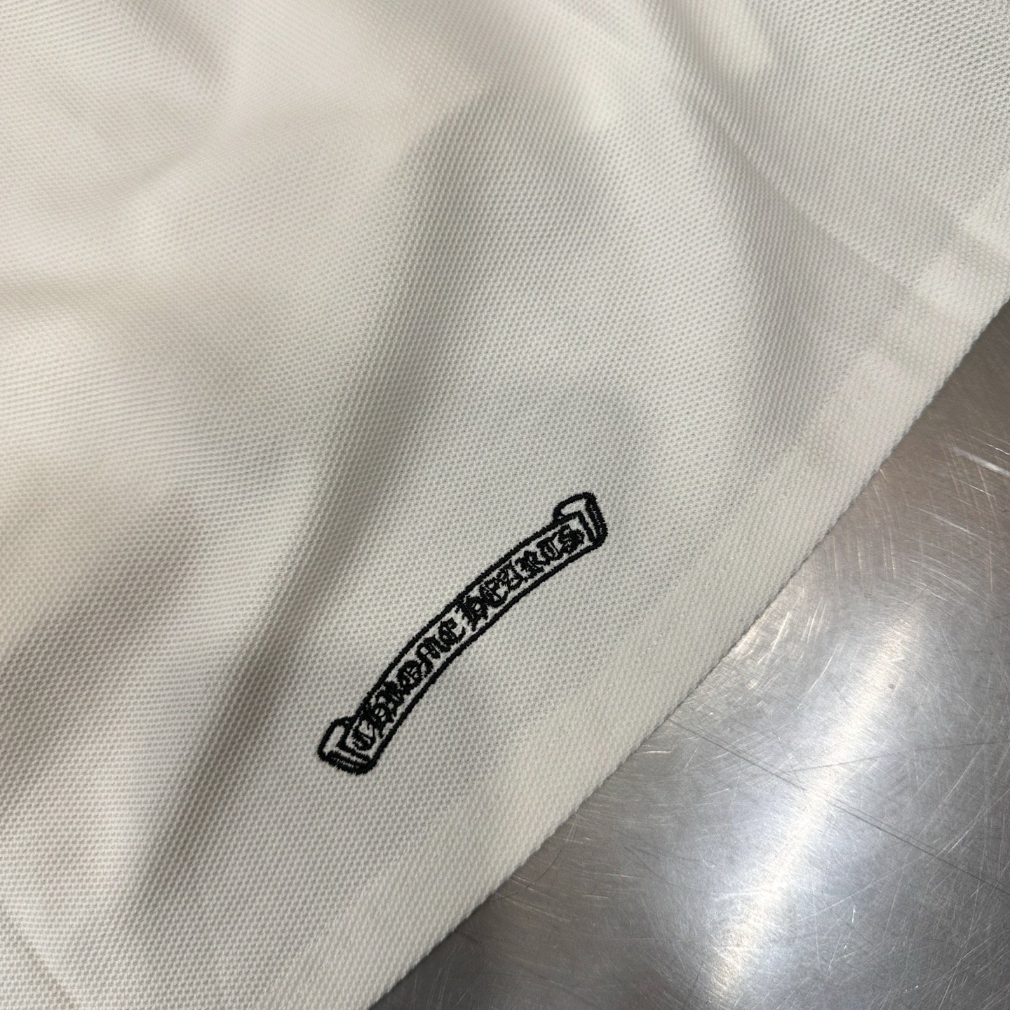 克罗心 ｜ 新款短袖polo，成衣洗水炒色工艺加前后品牌经典刺绣标，休闲时尚，尺码sml