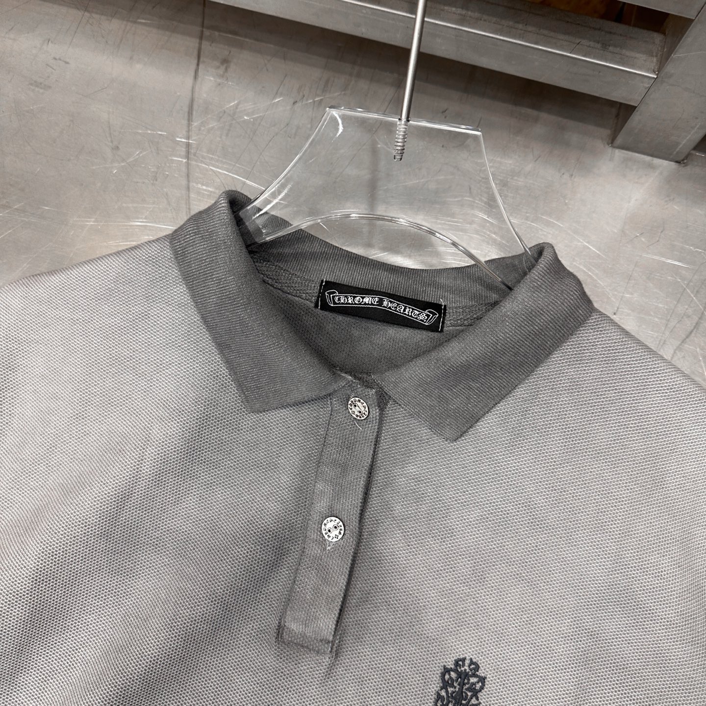 克罗心 ｜ 新款短袖polo，成衣洗水炒色工艺加前后品牌经典刺绣标，休闲时尚，尺码sml