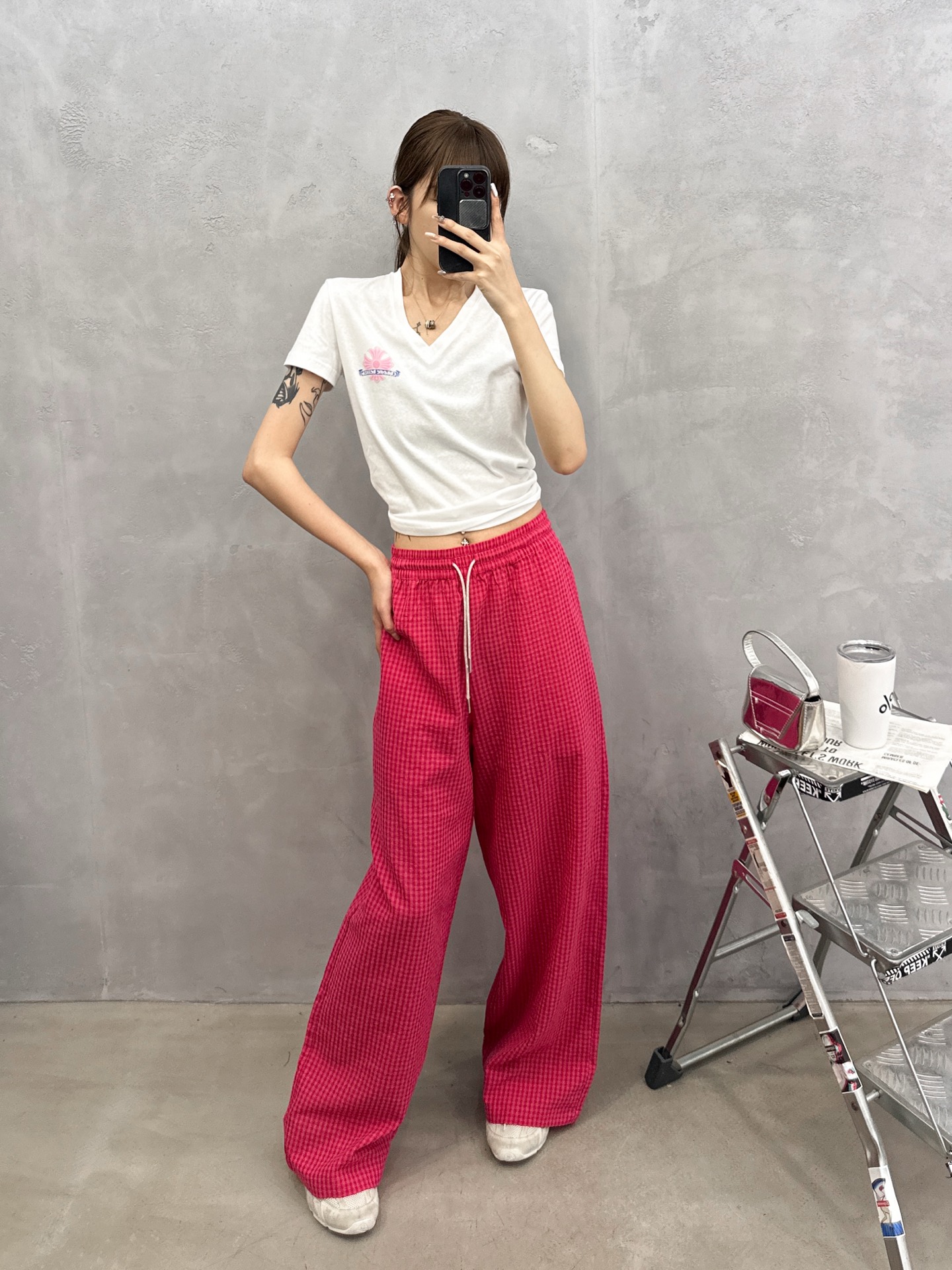 大王 ｜ 新款休闲裤，品牌经典全钻抽绳，定制色织格纹面料，休闲时尚，尺码sml