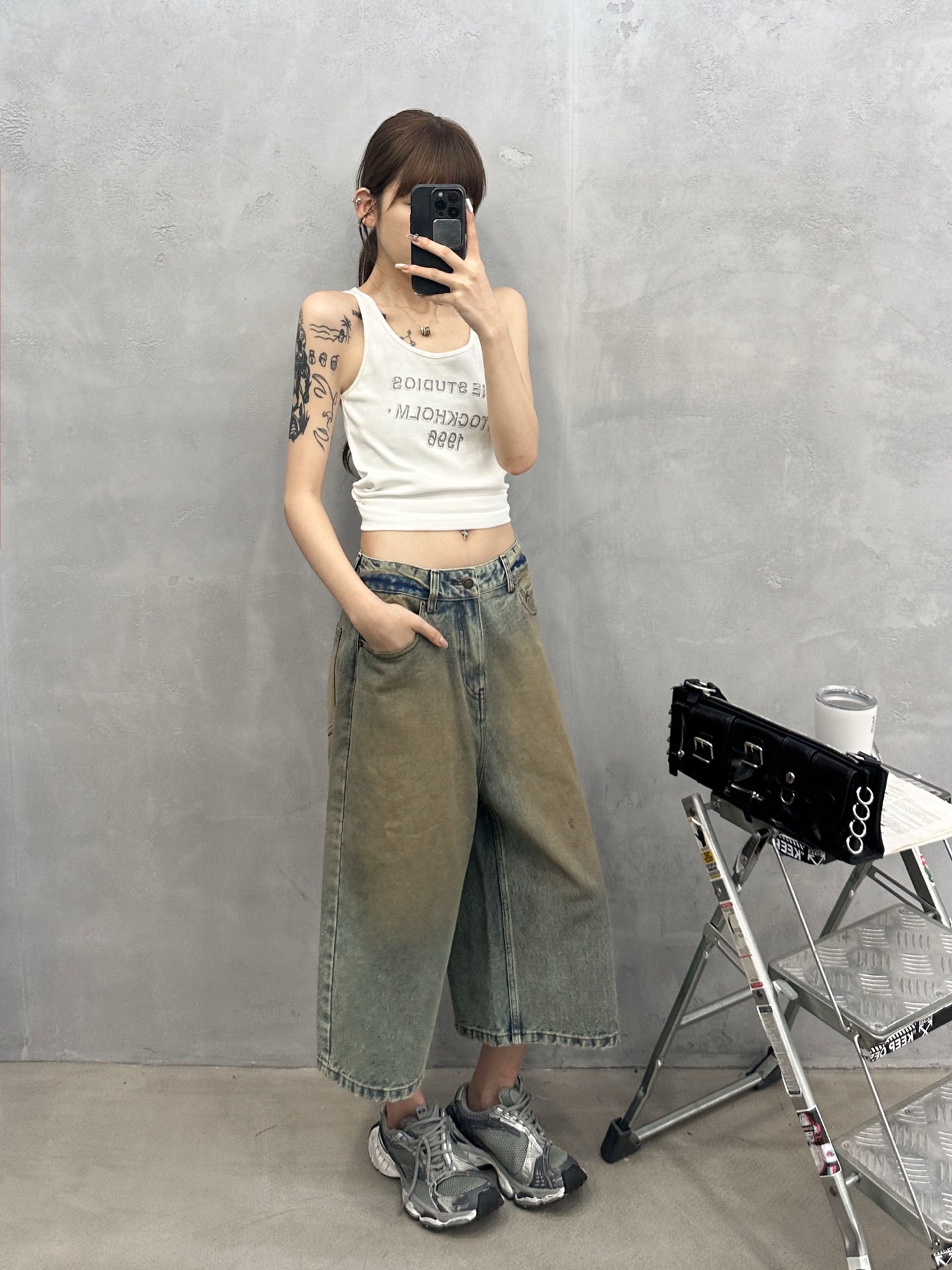 Acne ｜ 新款休闲牛仔短裤，成衣洗水吊磨加泥浆喷色工艺，休闲时尚，尺码sml