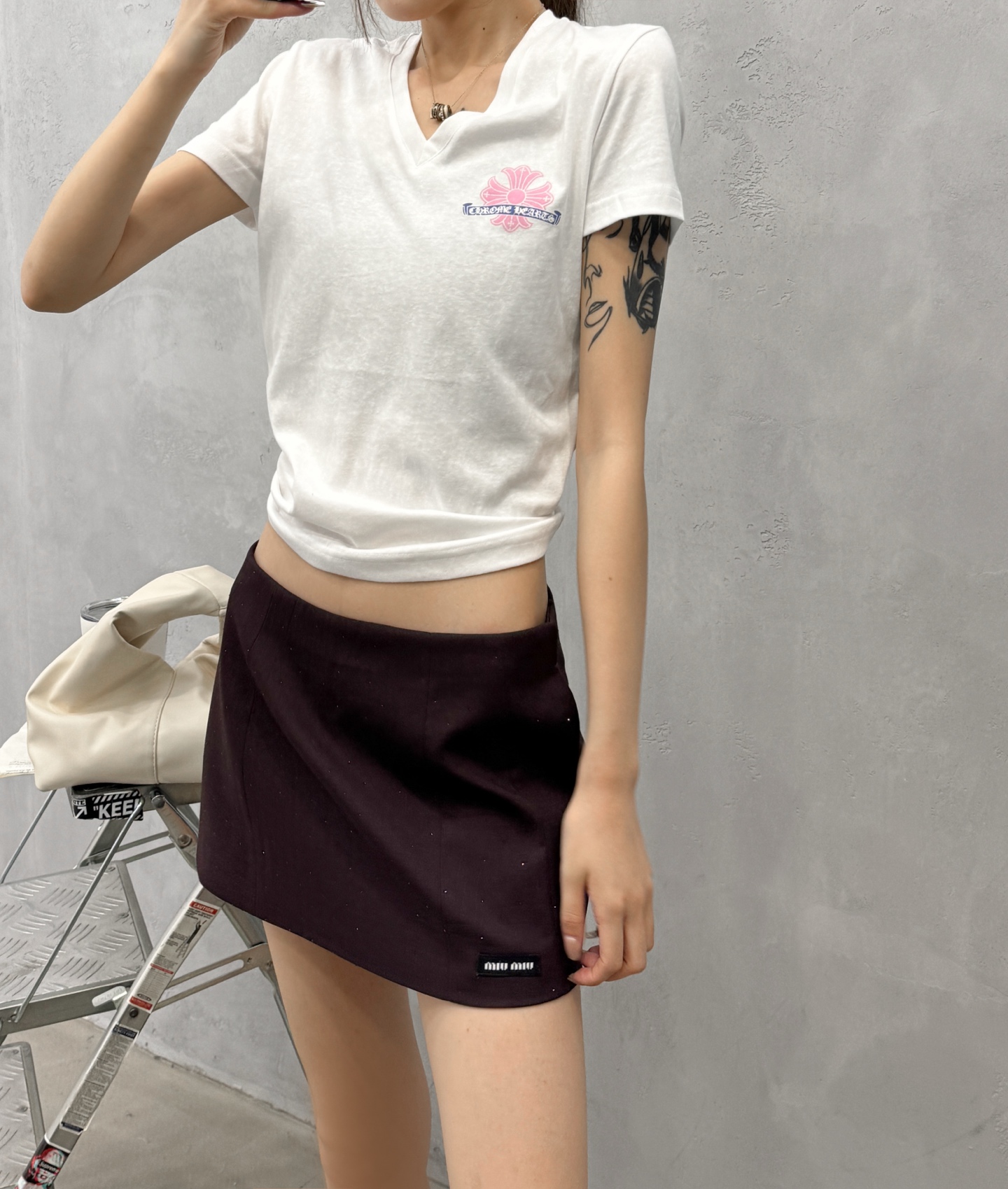 Miu ｜ 新款休闲短裙裤，品牌经典刺绣标，成衣烫钻工艺，时尚休闲，尺码sml