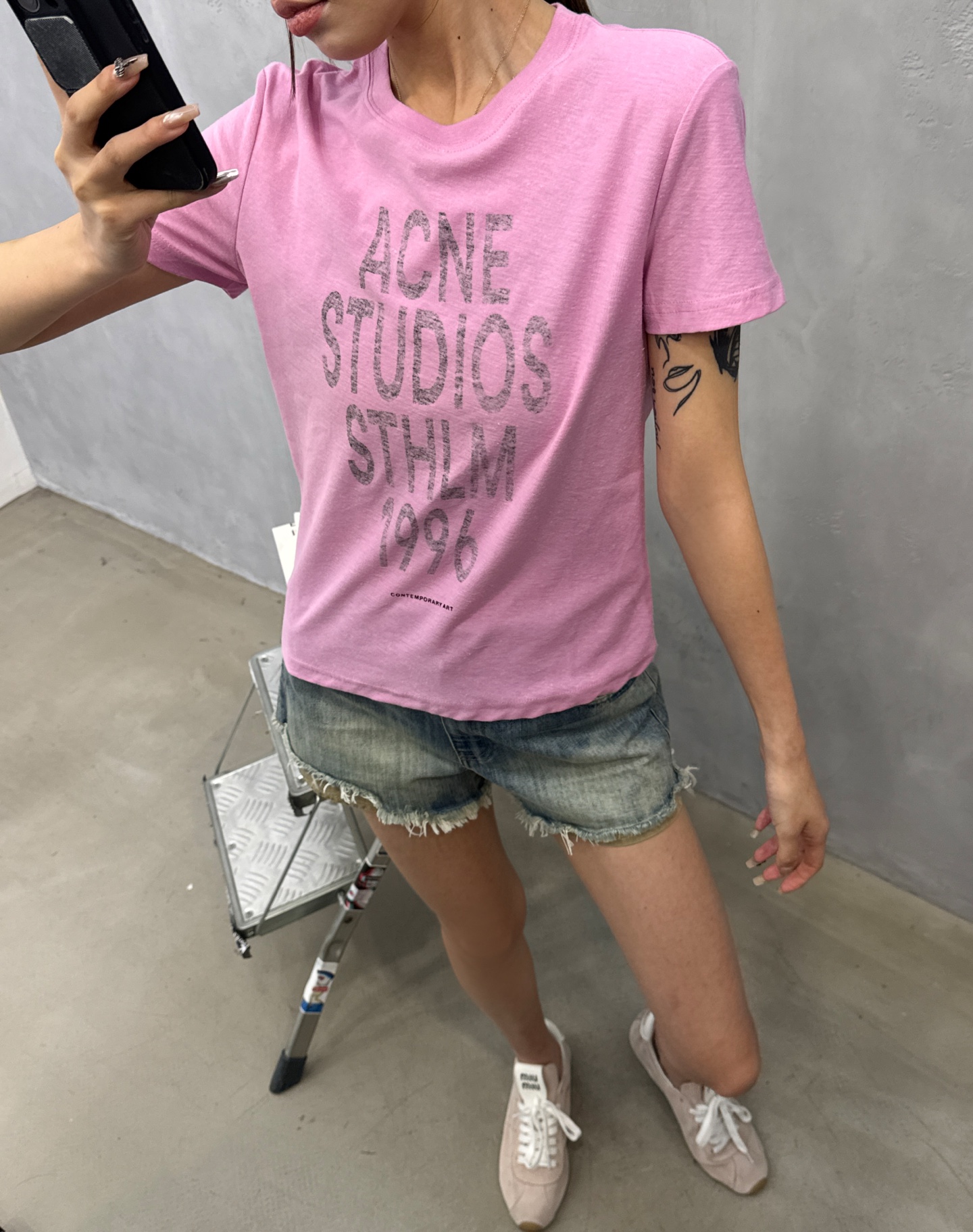 Acne ｜ 新款短袖t，成衣洗水加拔印印花工艺，进口亚麻棉面料，时尚休闲，尺码sml