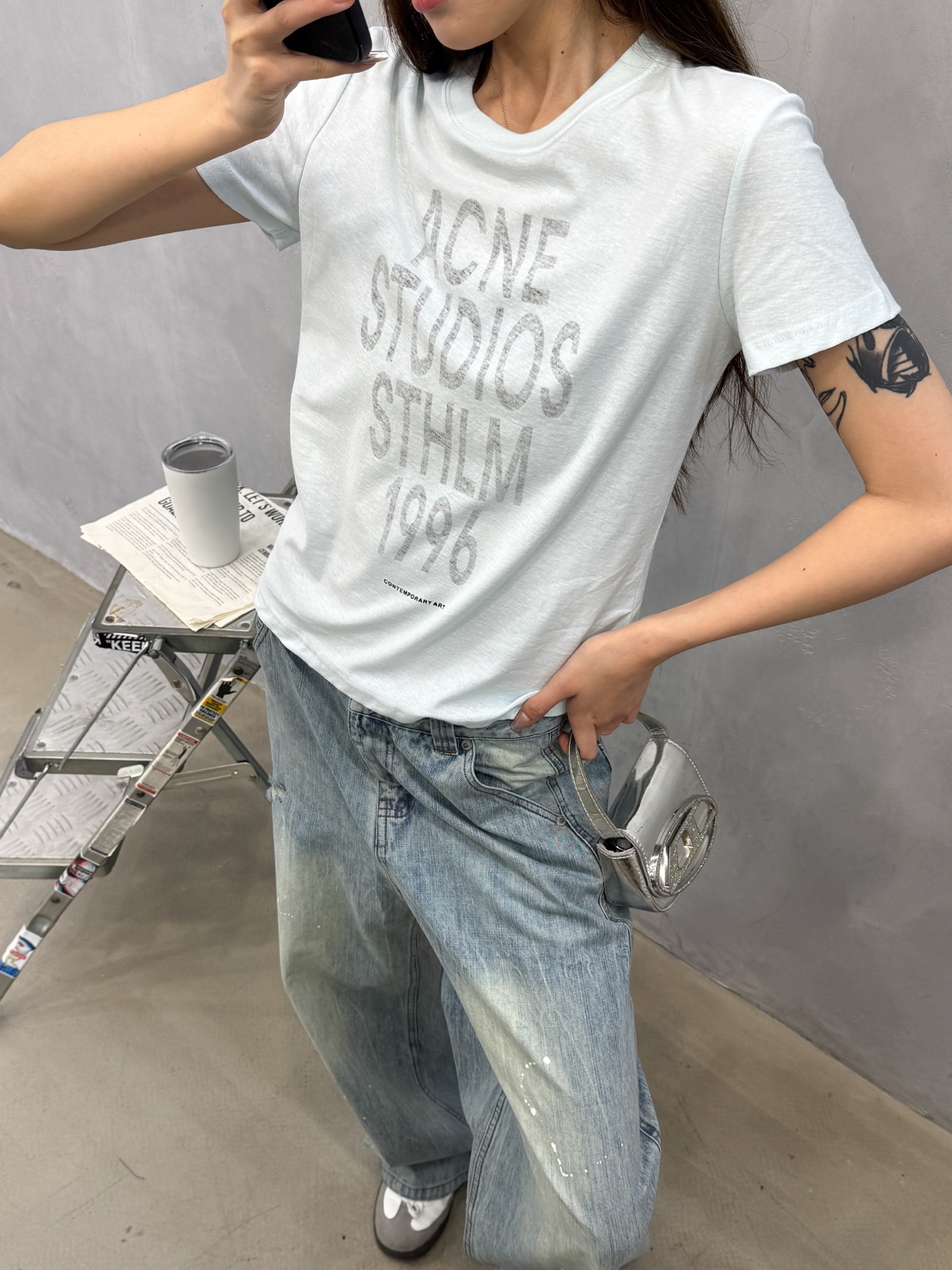 Acne ｜ 新款短袖t，成衣洗水加拔印印花工艺，进口亚麻棉面料，时尚休闲，尺码sml