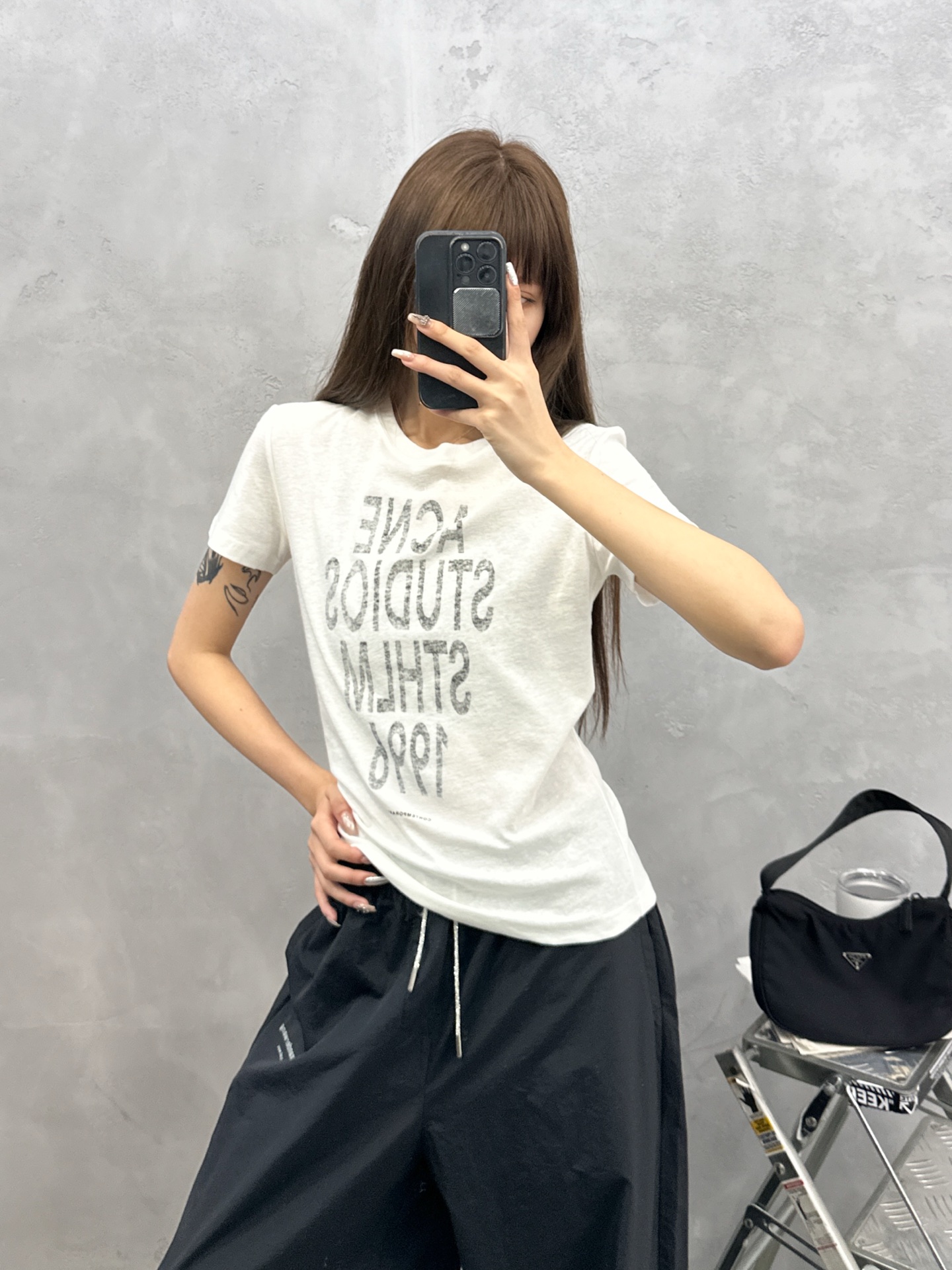 Acne ｜ 新款短袖t，成衣洗水加拔印印花工艺，进口亚麻棉面料，时尚休闲，尺码sml