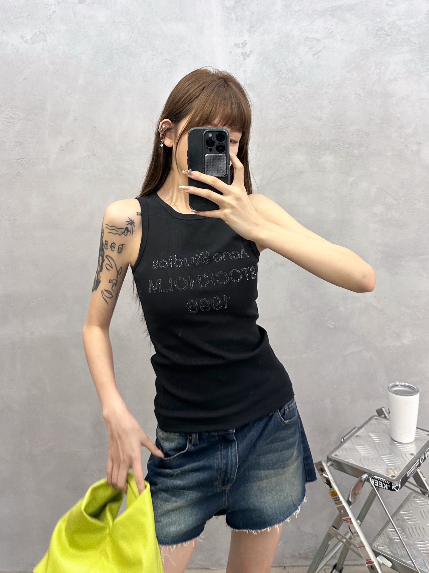 Acne ｜ 新款背心，进口莱赛尔棉面料，品牌经典烫钻工艺，休闲时尚，尺码sml