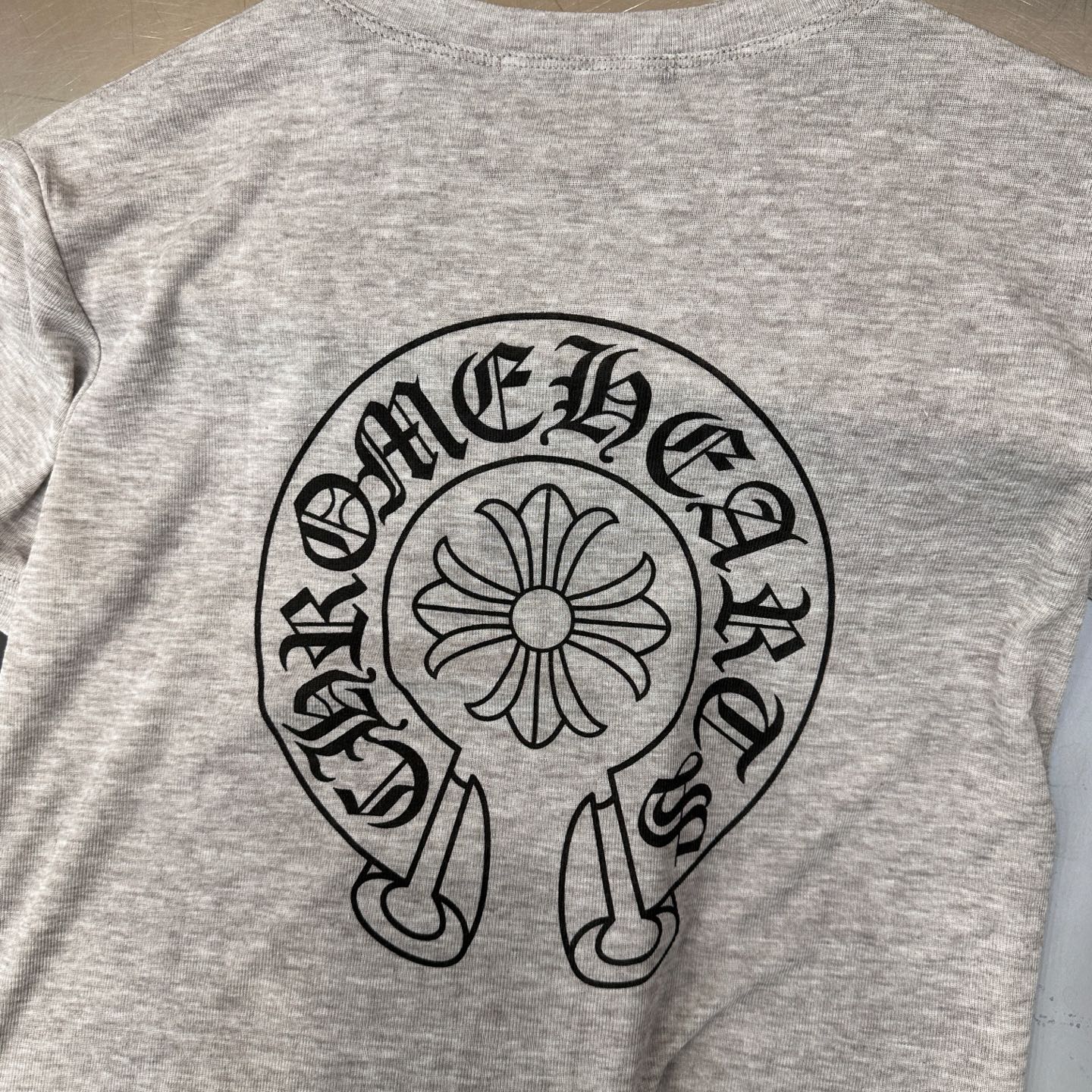 克罗心 ｜ 新款短袖t，成衣洗水扎染工艺，前后4处印花，人棉混纺面料，休闲时尚，尺码sml