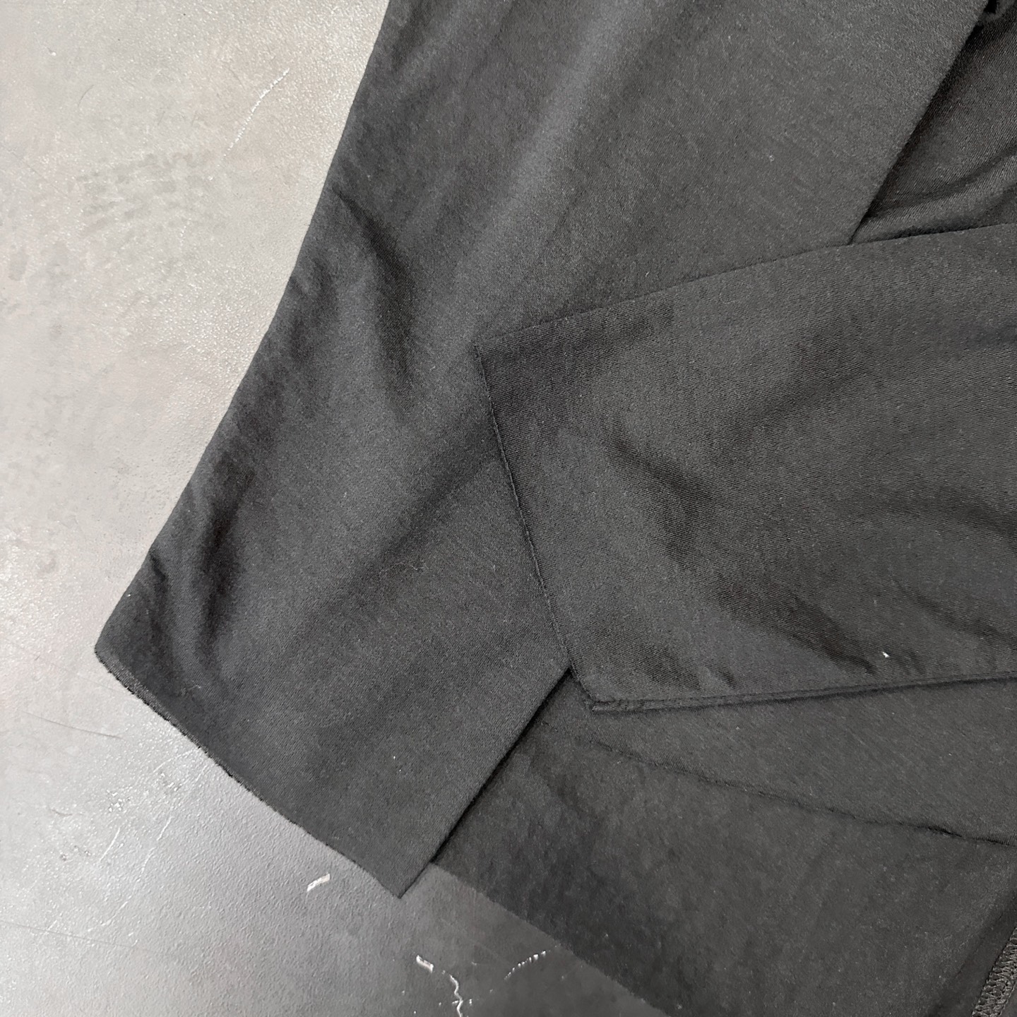 巴黎 ｜ 新款长袖防晒t，品牌经典刺绣标，进口高黏棉面料，休闲时尚，尺码sml
