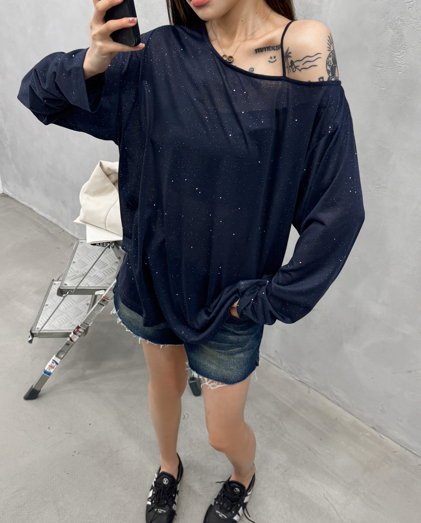 Acne ｜ 新款长袖t，进口特殊闪粉再生纤维面料，品牌经典刺绣标，特别单吊带款式设计，时尚休闲，尺码s