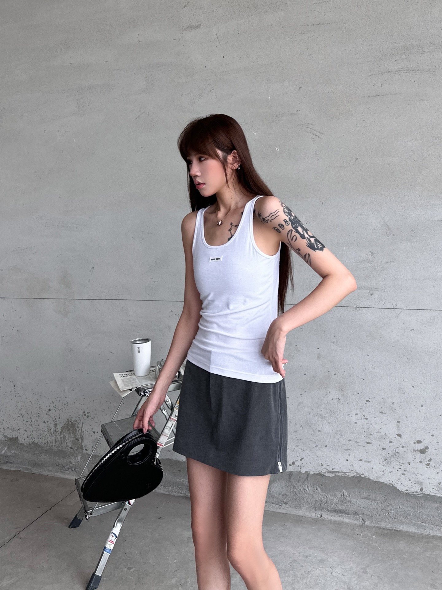 Miu ｜ 新款休闲背心，日本进口莱赛尔莫代尔长绒棉面料，成衣全身烫钻工艺，休闲时尚，尺码sml