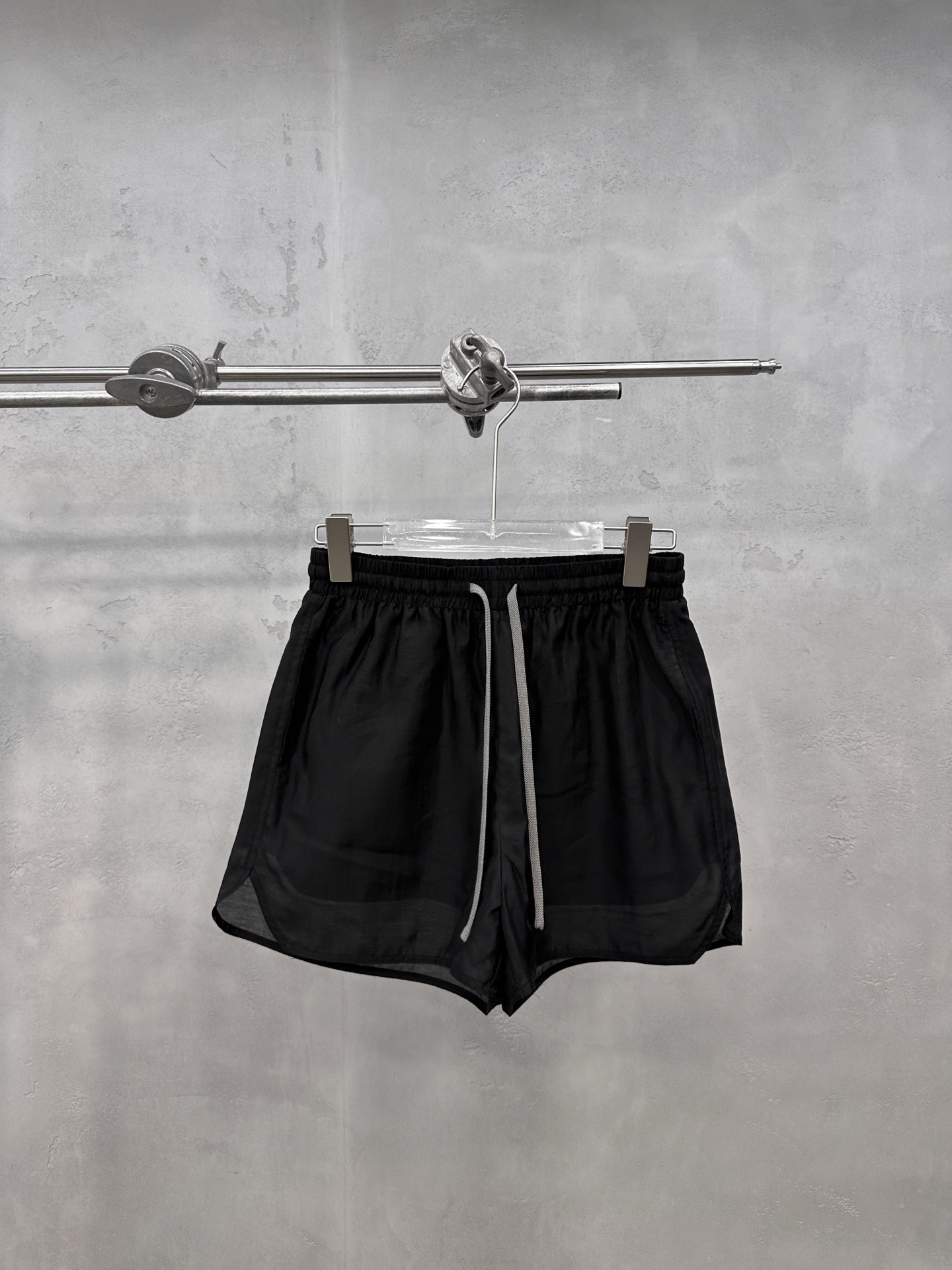 Rickowens ｜ 新款休闲短裤，日本进口天丝面料，双层结构做工，时尚休闲，尺码sml