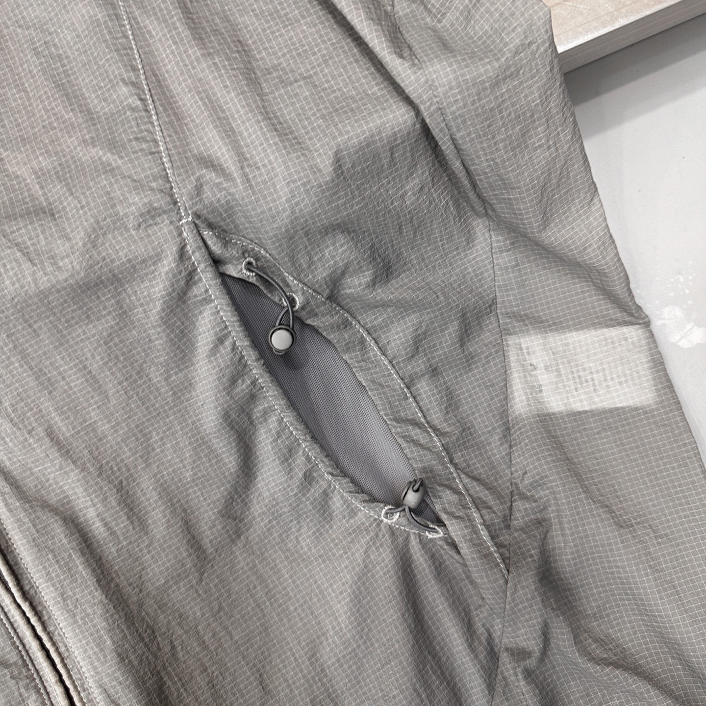 大王 ｜ 新款防晒上衣，品牌经典反光印花标，经典双层结构防晒服，休闲时尚，尺码sml