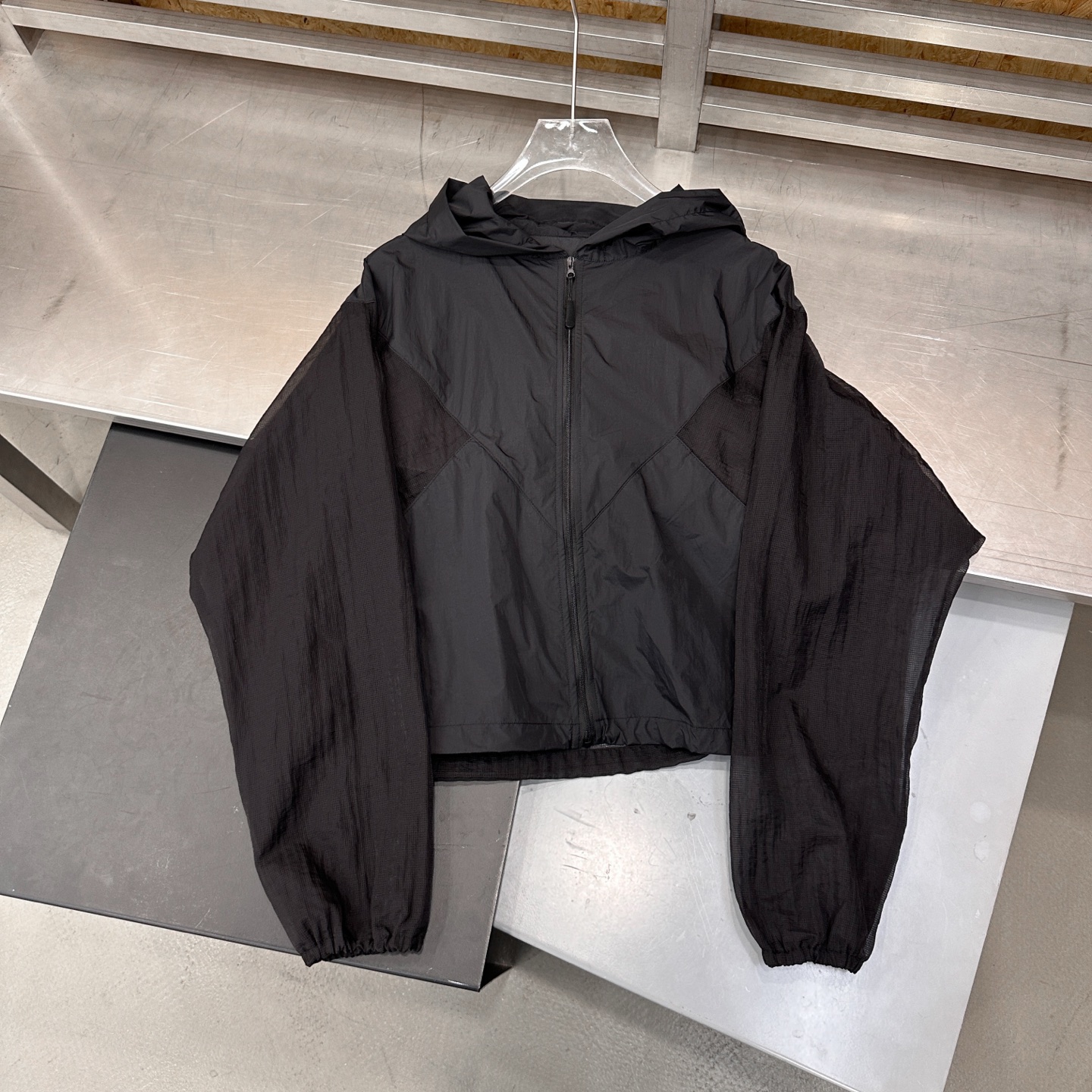 Rickowens ｜ 新款防晒上衣，品牌经典刺绣标，特殊超薄防晒面料AB拼接款式，休闲时尚，尺码sml