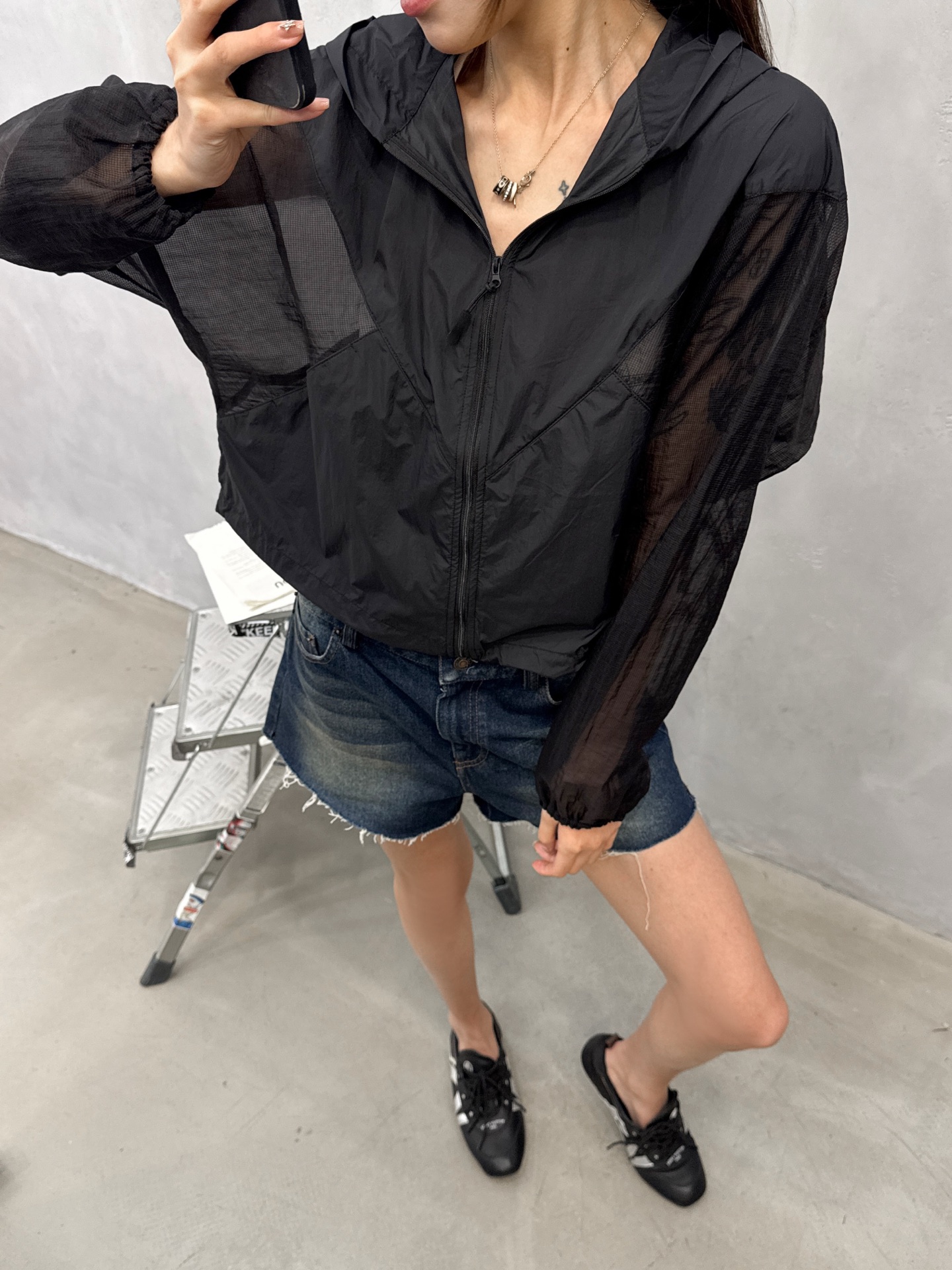 Rickowens ｜ 新款防晒上衣，品牌经典刺绣标，特殊超薄防晒面料AB拼接款式，休闲时尚，尺码sml