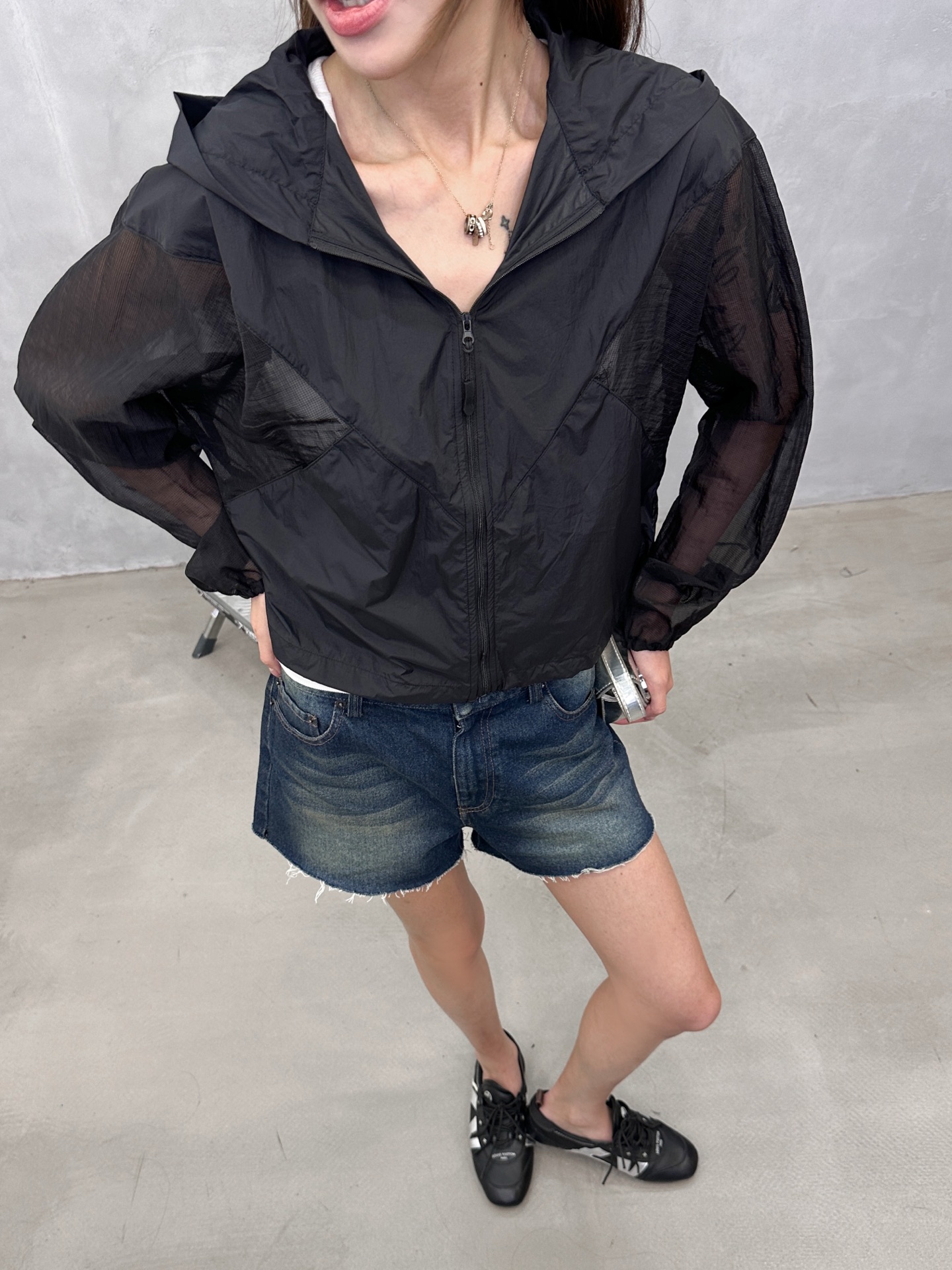 Rickowens ｜ 新款防晒上衣，品牌经典刺绣标，特殊超薄防晒面料AB拼接款式，休闲时尚，尺码sml