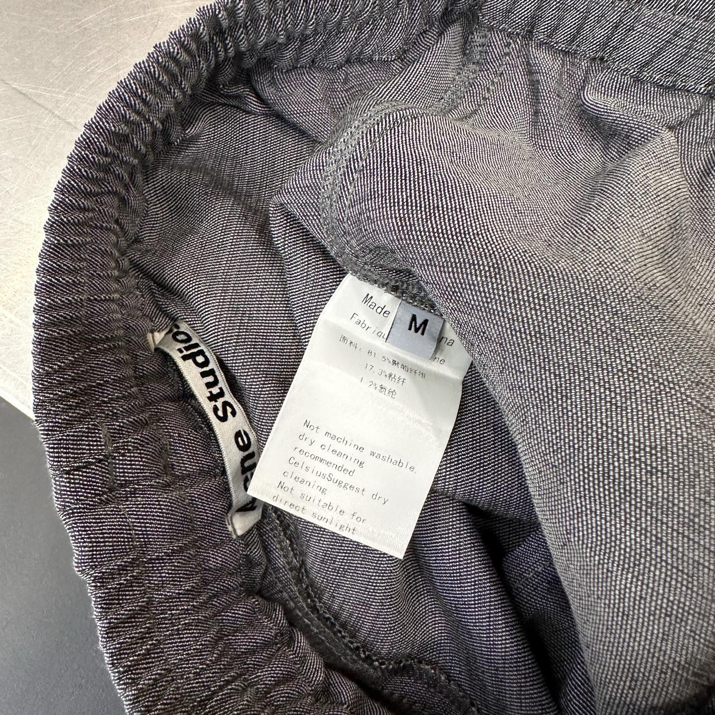 Acne ｜ 新款休闲工装裤，品牌经典刺绣标，特殊混纺纤维面料，时尚休闲，尺码sml