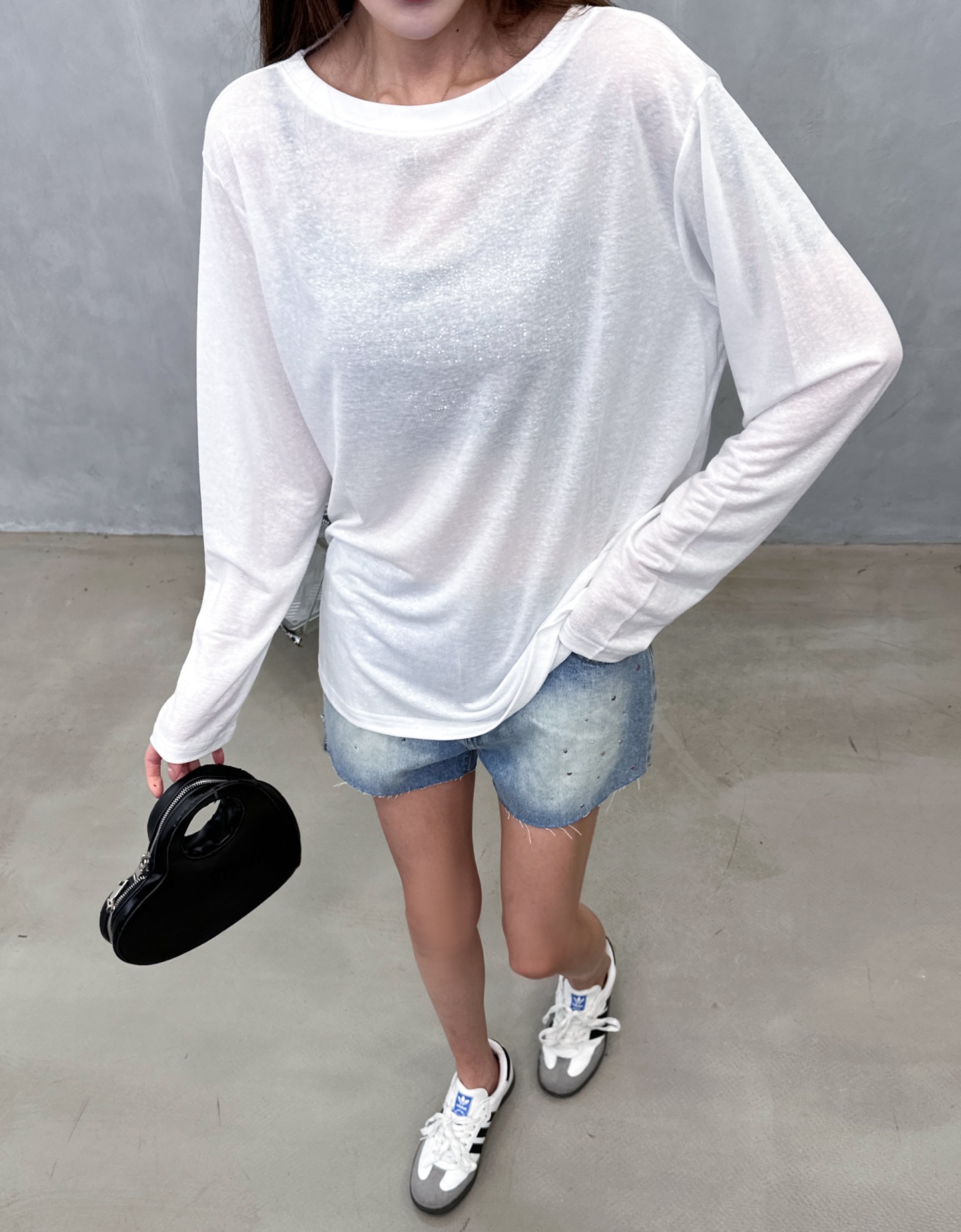 Acne ｜ 新款长袖打底，品牌经典字母烫钻工艺，进口天丝亚麻面料拼接蕾丝款式，休闲时尚，尺码sml