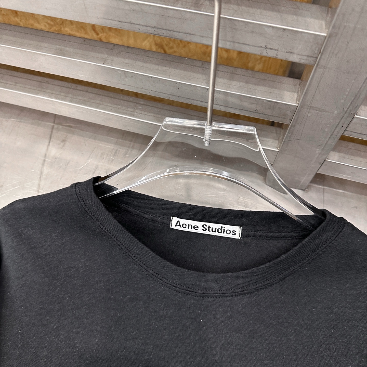 Acne ｜ 新款假两件长袖t，品牌经典字母烫钻工艺，高黏棉面料拼接蕾丝袖假两件款式，时尚休闲，尺码sm