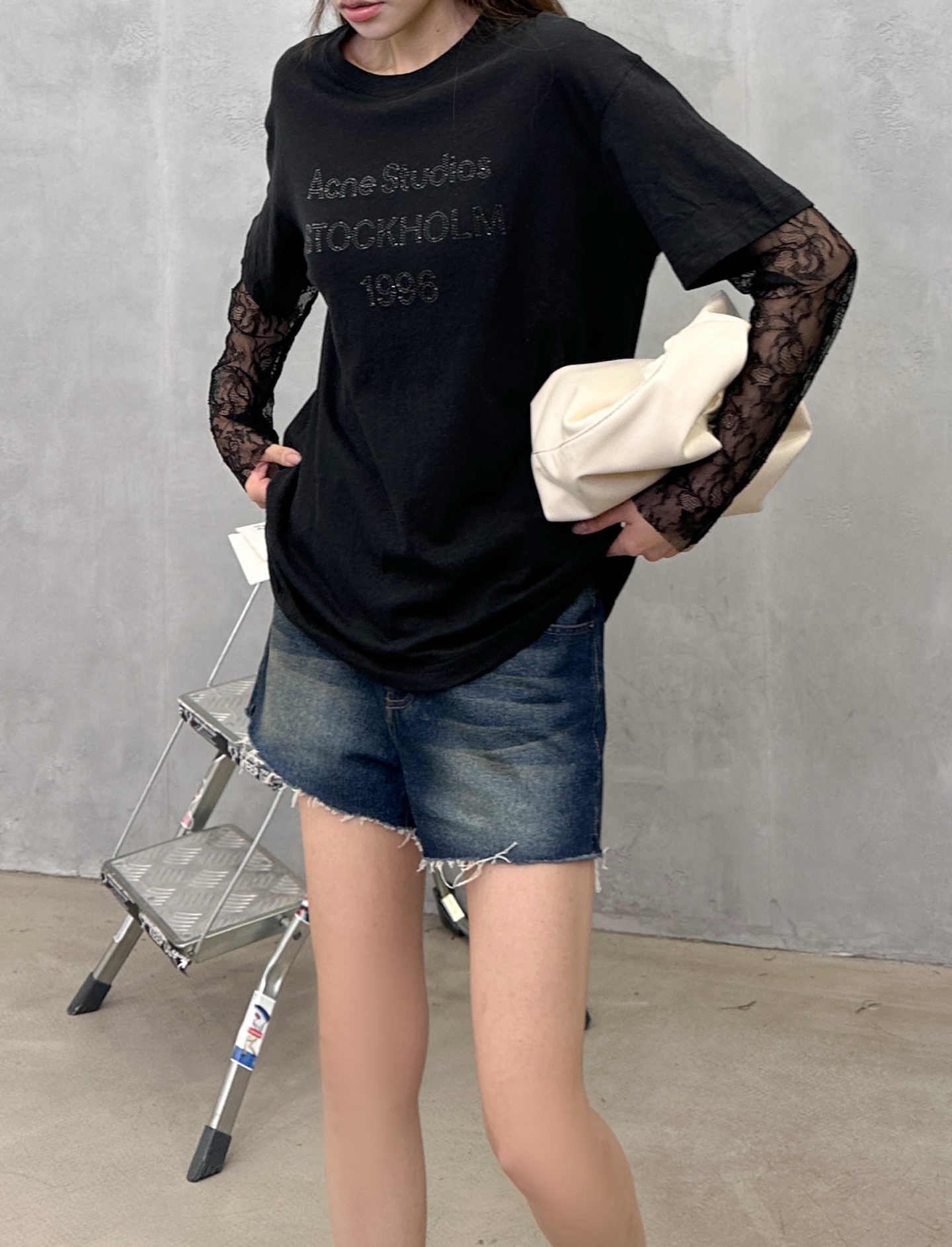 Acne ｜ 新款假两件长袖t，品牌经典字母烫钻工艺，高黏棉面料拼接蕾丝袖假两件款式，时尚休闲，尺码sm