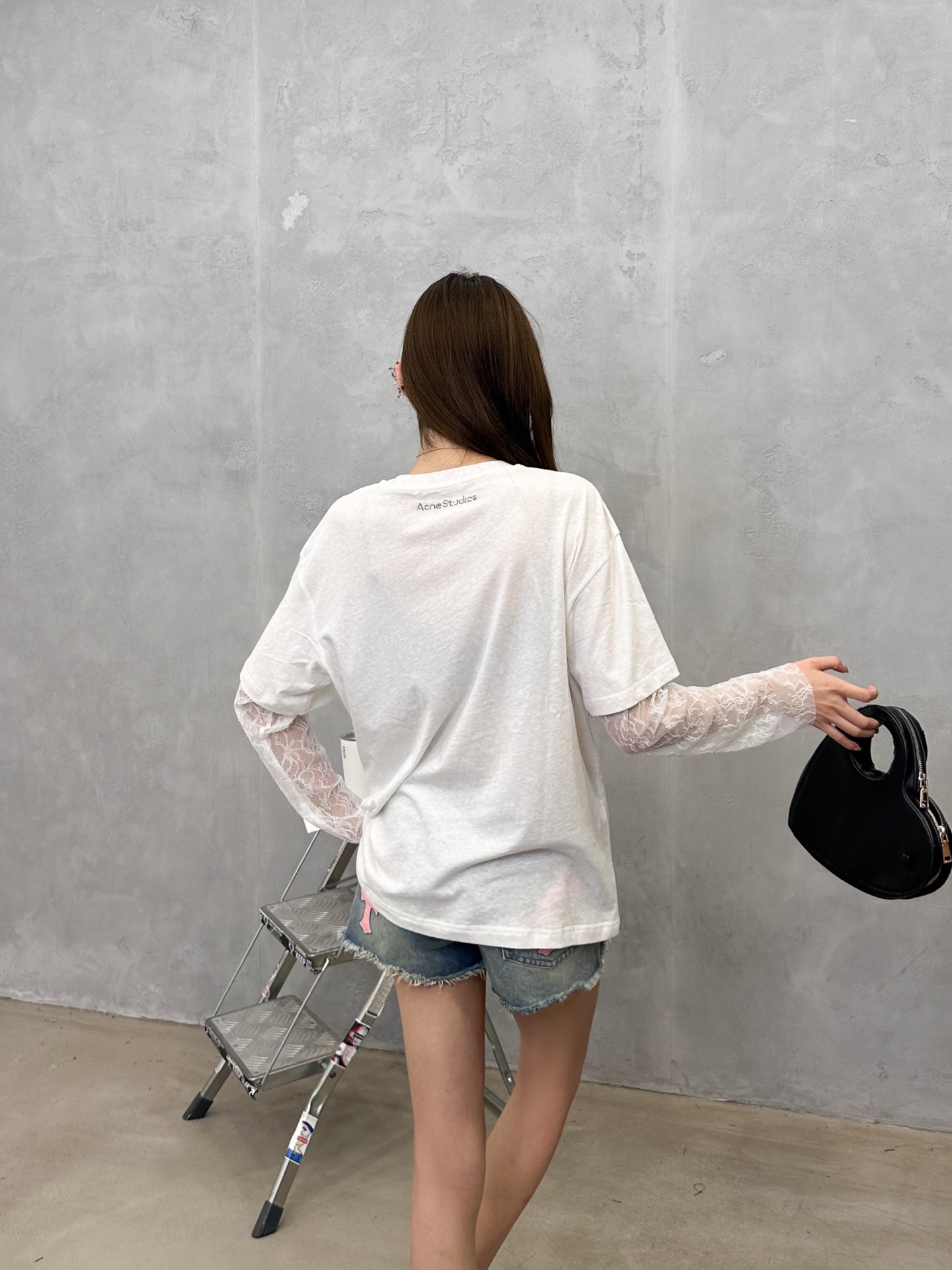Acne ｜ 新款假两件长袖t，品牌经典字母烫钻工艺，高黏棉面料拼接蕾丝袖假两件款式，时尚休闲，尺码sm