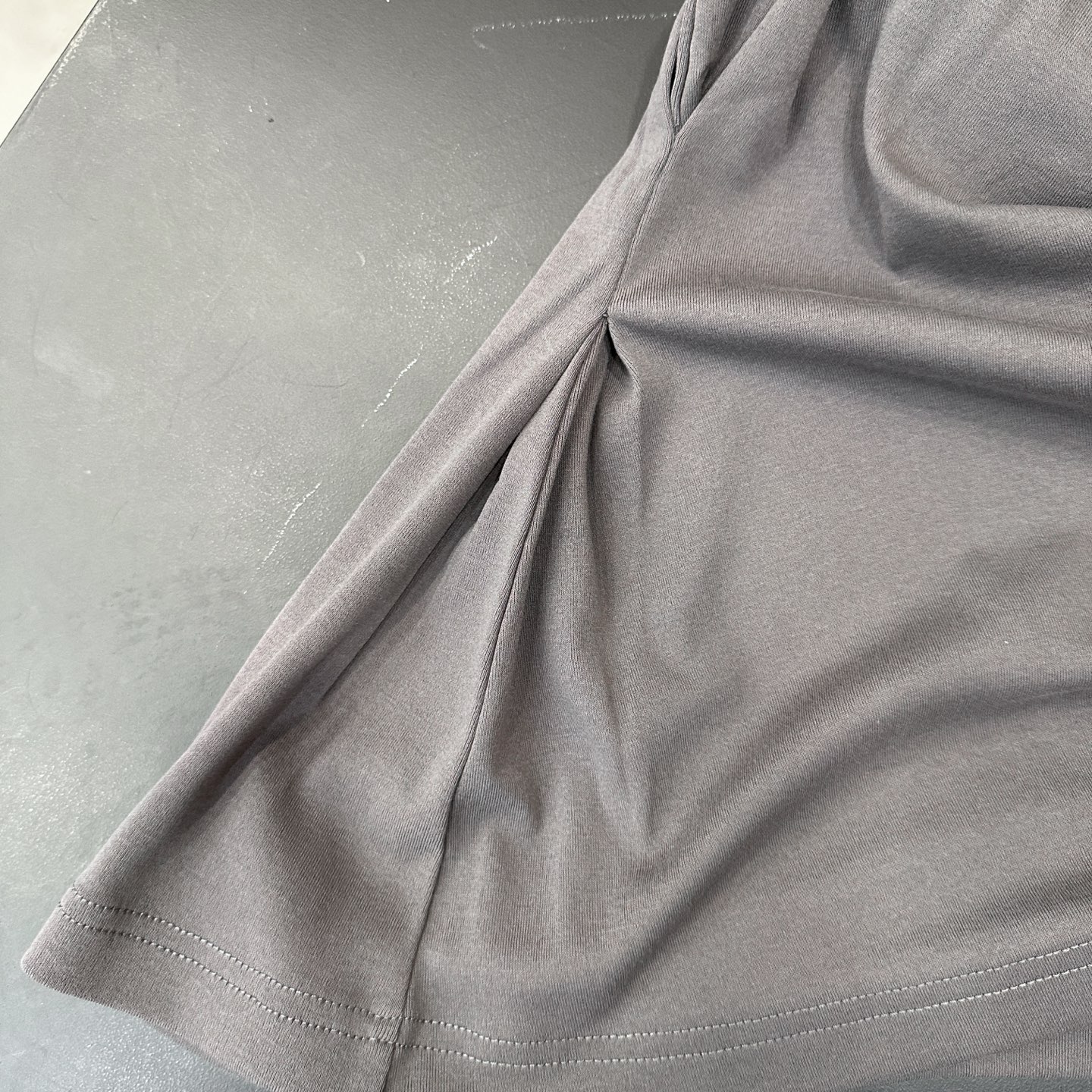 Acne ｜ 新款短袖t，品牌经典烫钻标，特别收腰款式，休闲时尚，尺码sml