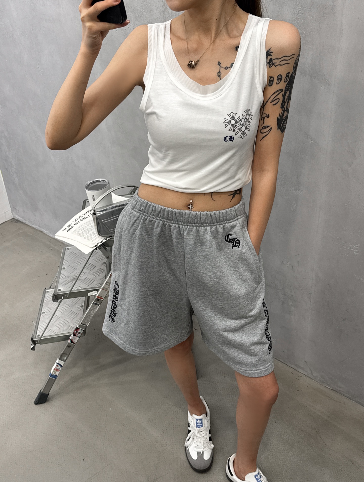 克罗心 ｜ 新款休闲短裤，成衣洗水加多处刺绣工艺，时尚休闲，男女同款，尺码sml