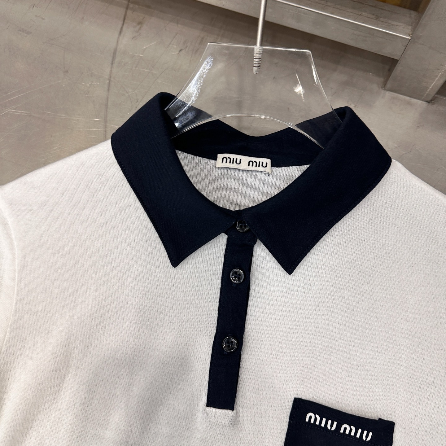 Miu ｜ 新款短袖Polo，成衣洗水固色加前后印花工艺，特殊高黏棉撞色款式，休闲时尚，尺码sml