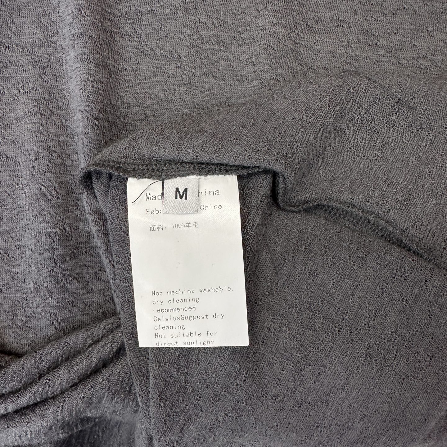 lP🆕 ｜ 新款短袖t，品牌经典刺绣标，100%羊毛面料，简单高级，男女同款，尺码sml