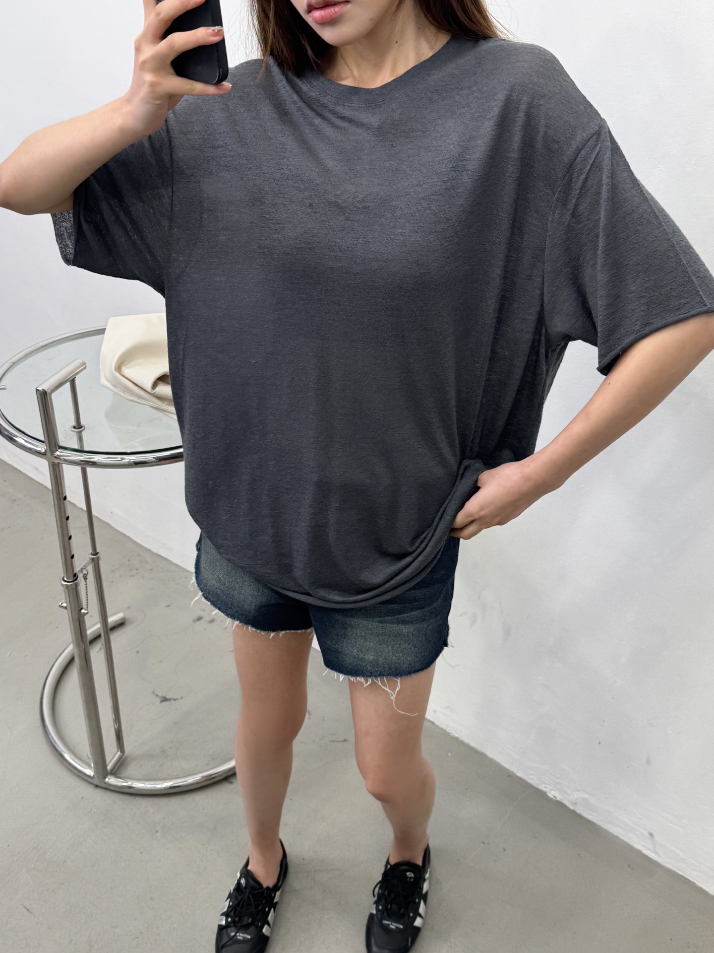 lP🆕 ｜ 新款短袖t，品牌经典刺绣标，100%羊毛面料，简单高级，男女同款，尺码sml