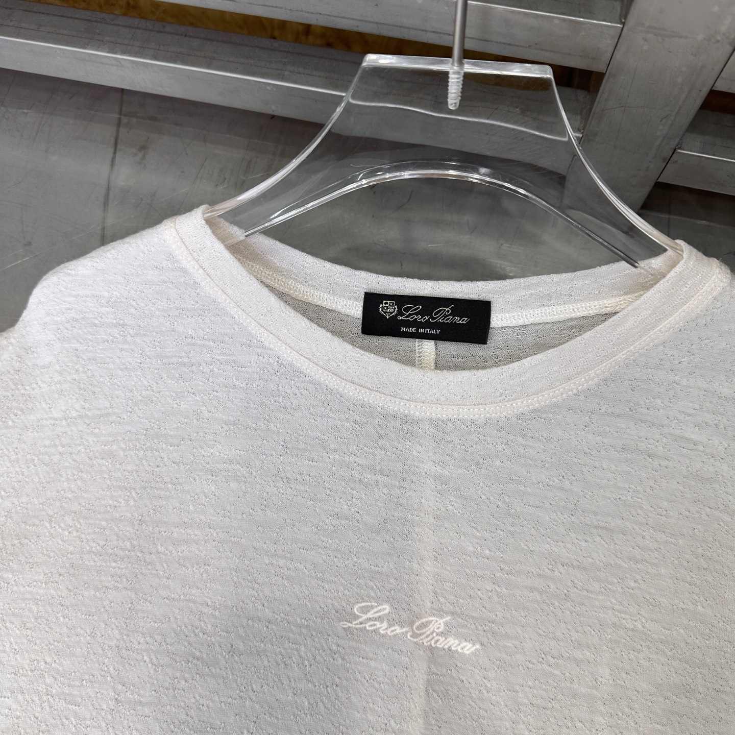 lP🆕 ｜ 新款短袖t，品牌经典刺绣标，100%羊毛面料，简单高级，男女同款，尺码sml