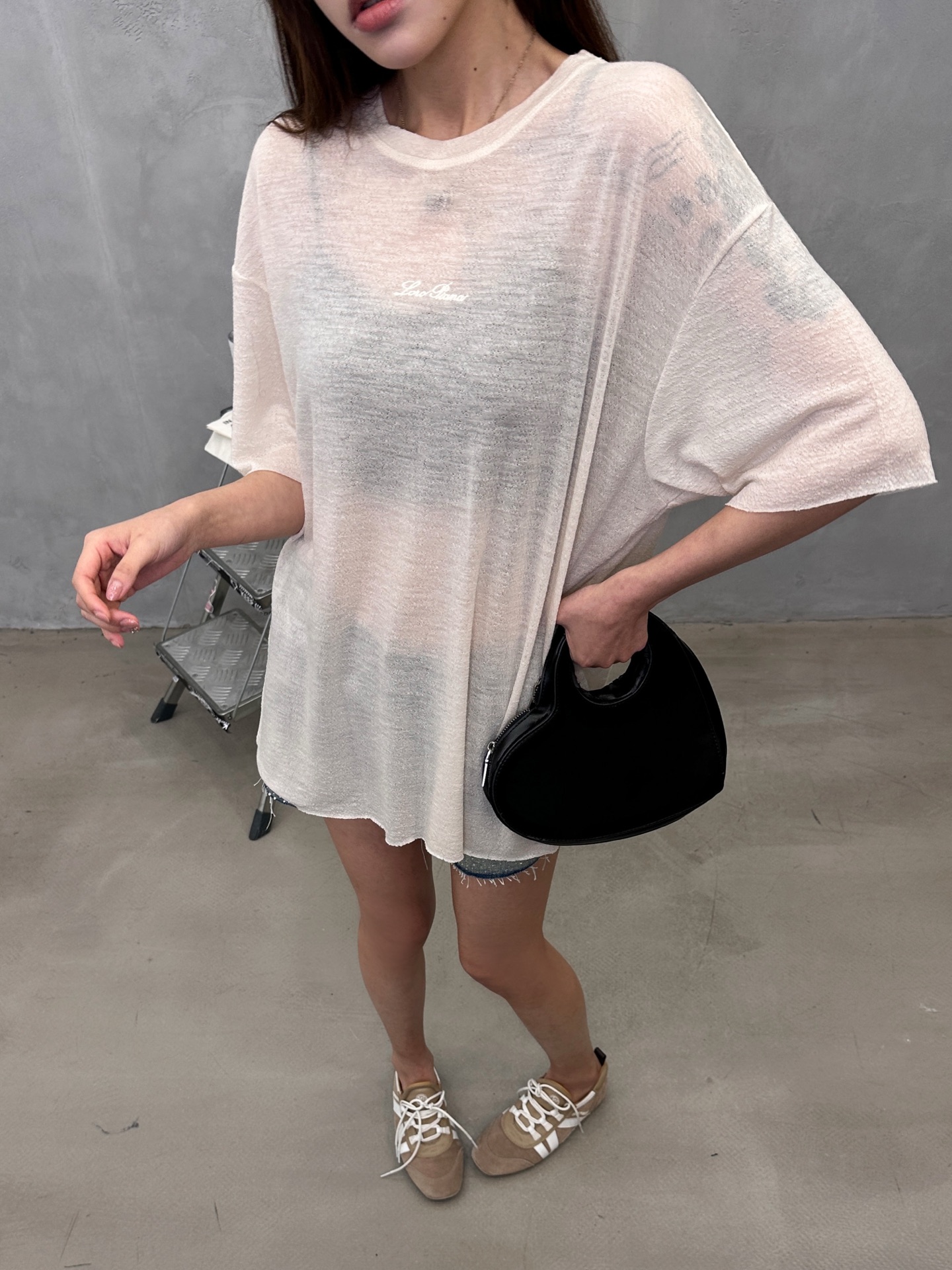 lP🆕 ｜ 新款短袖t，品牌经典刺绣标，100%羊毛面料，简单高级，男女同款，尺码sml