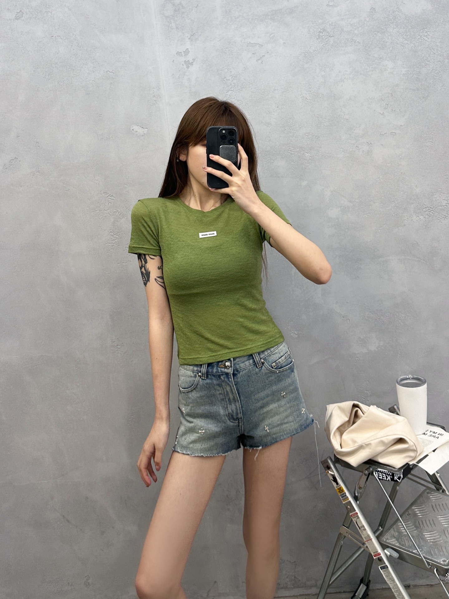 Miu ｜ 新款短袖t，品牌经典刺绣标，100%羊毛进口面料，休闲时尚，尺码sml