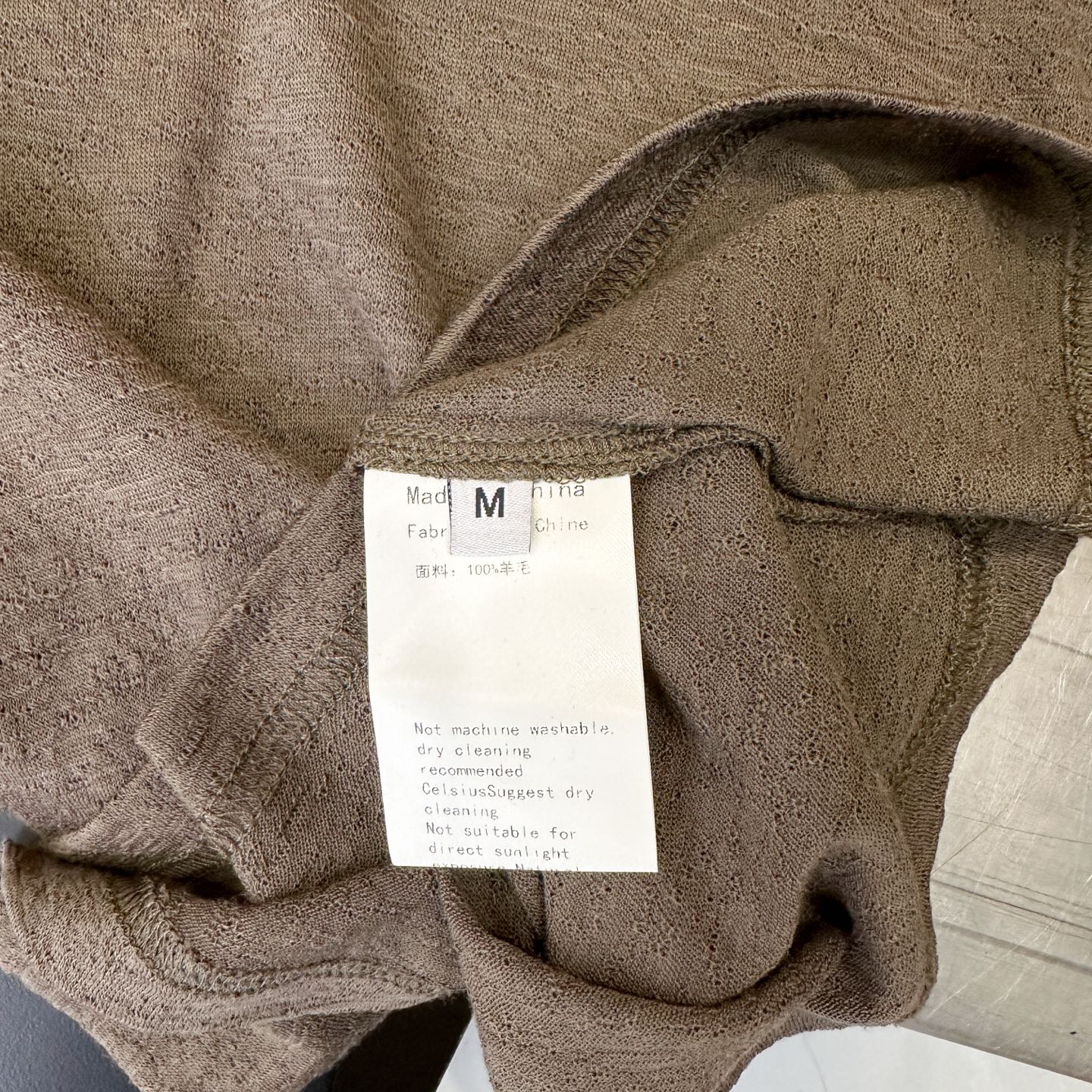Miu ｜ 新款短袖t，品牌经典刺绣标，100%羊毛进口面料，休闲时尚，尺码sml