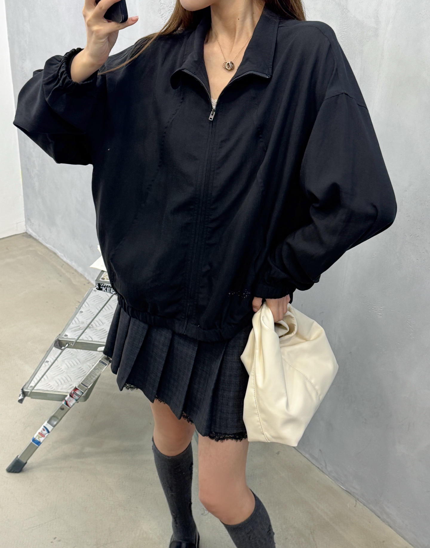 Acne ｜ 新款休闲上衣，进口莱赛尔亚麻面料，后背蕾丝拼接做工，品牌经典烫钻标，时尚休闲，尺码sml