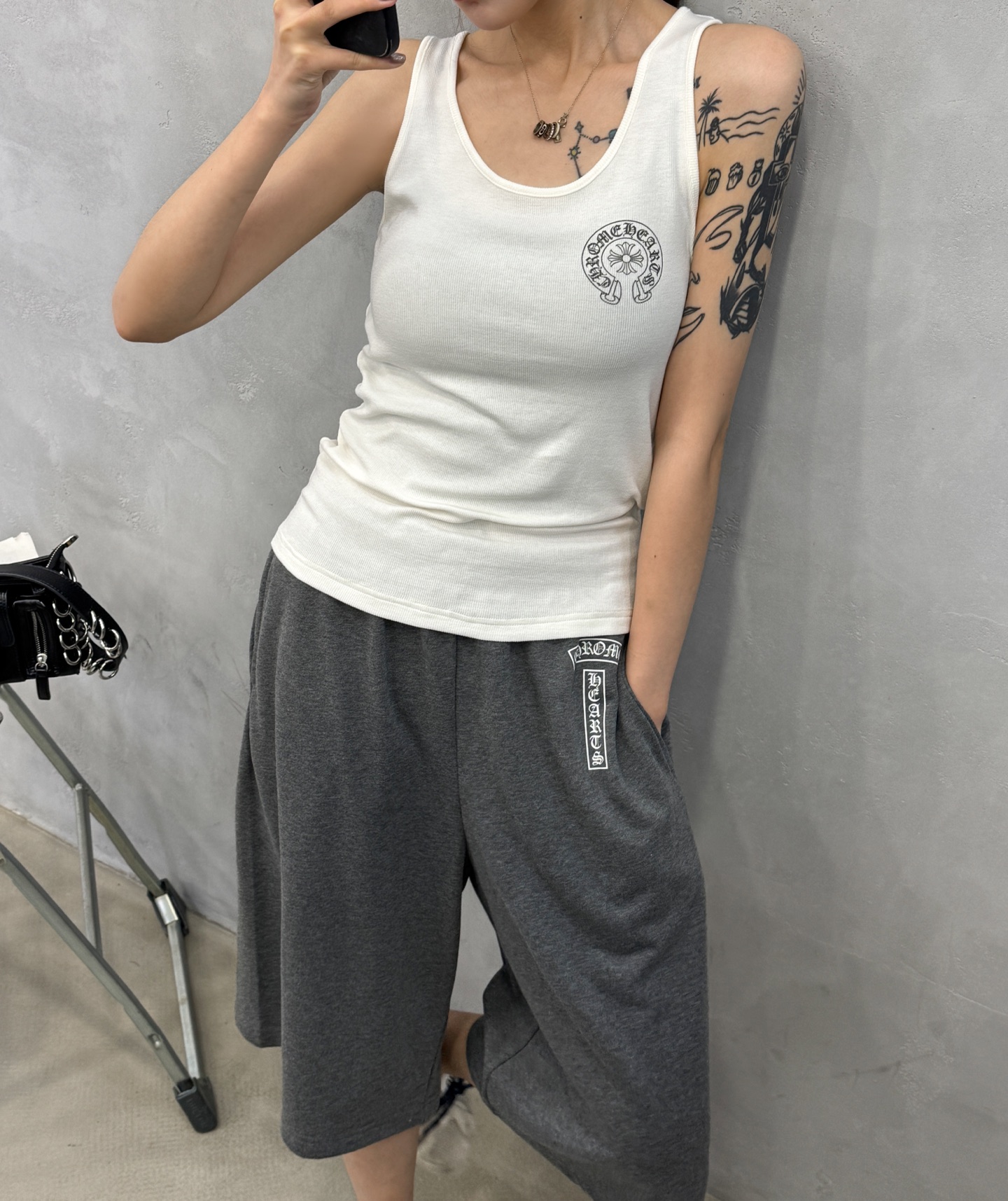克罗心 ｜ 新款休闲背心，前后经典印花工艺，日本进口莫代尔羊毛混纺面料，时尚高级，尺码sml