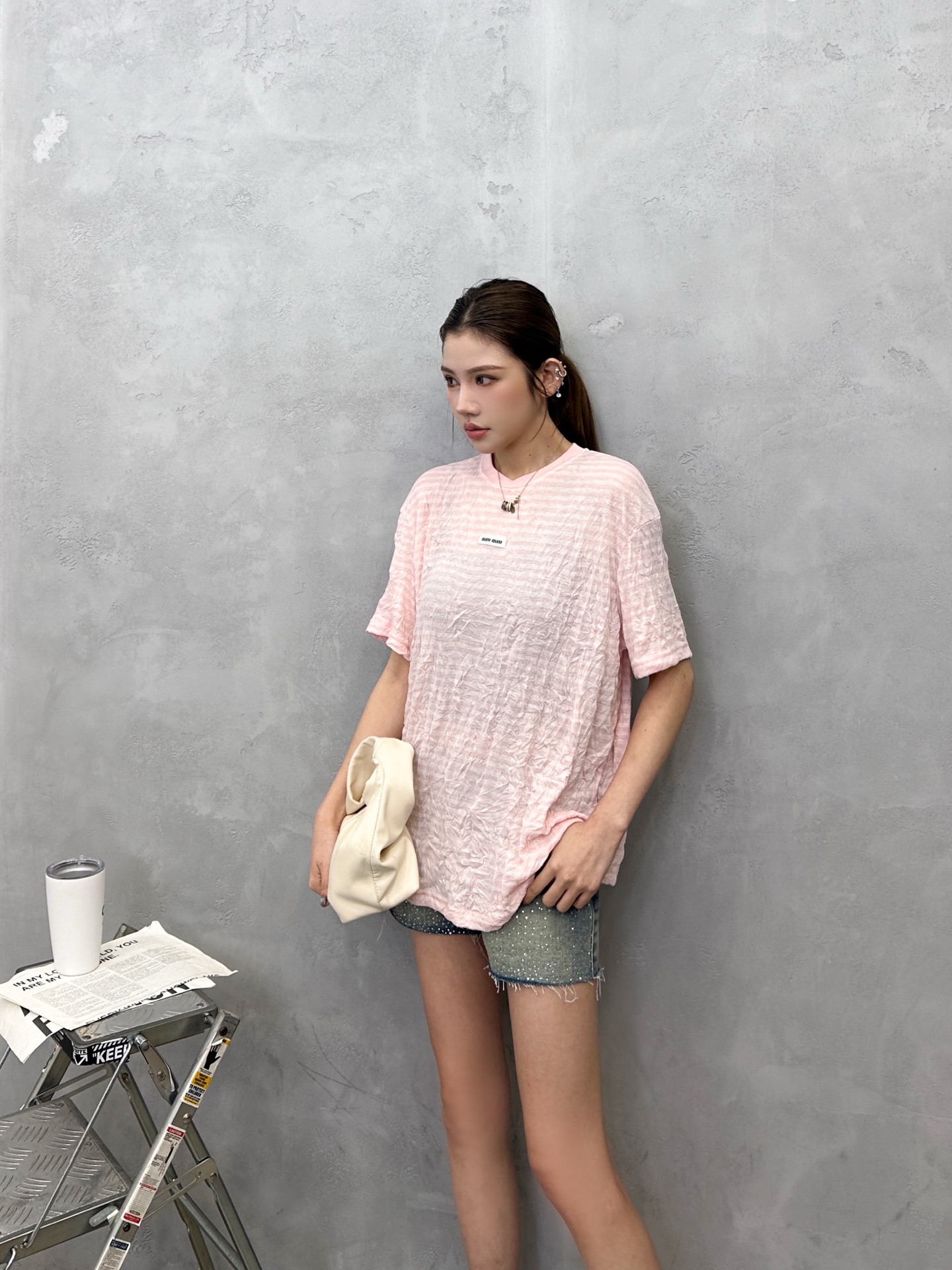 Miu ｜ 新款短袖t，进口特殊粘纤色织条纹面料，品牌经典刺绣标，休闲时尚，尺码sml