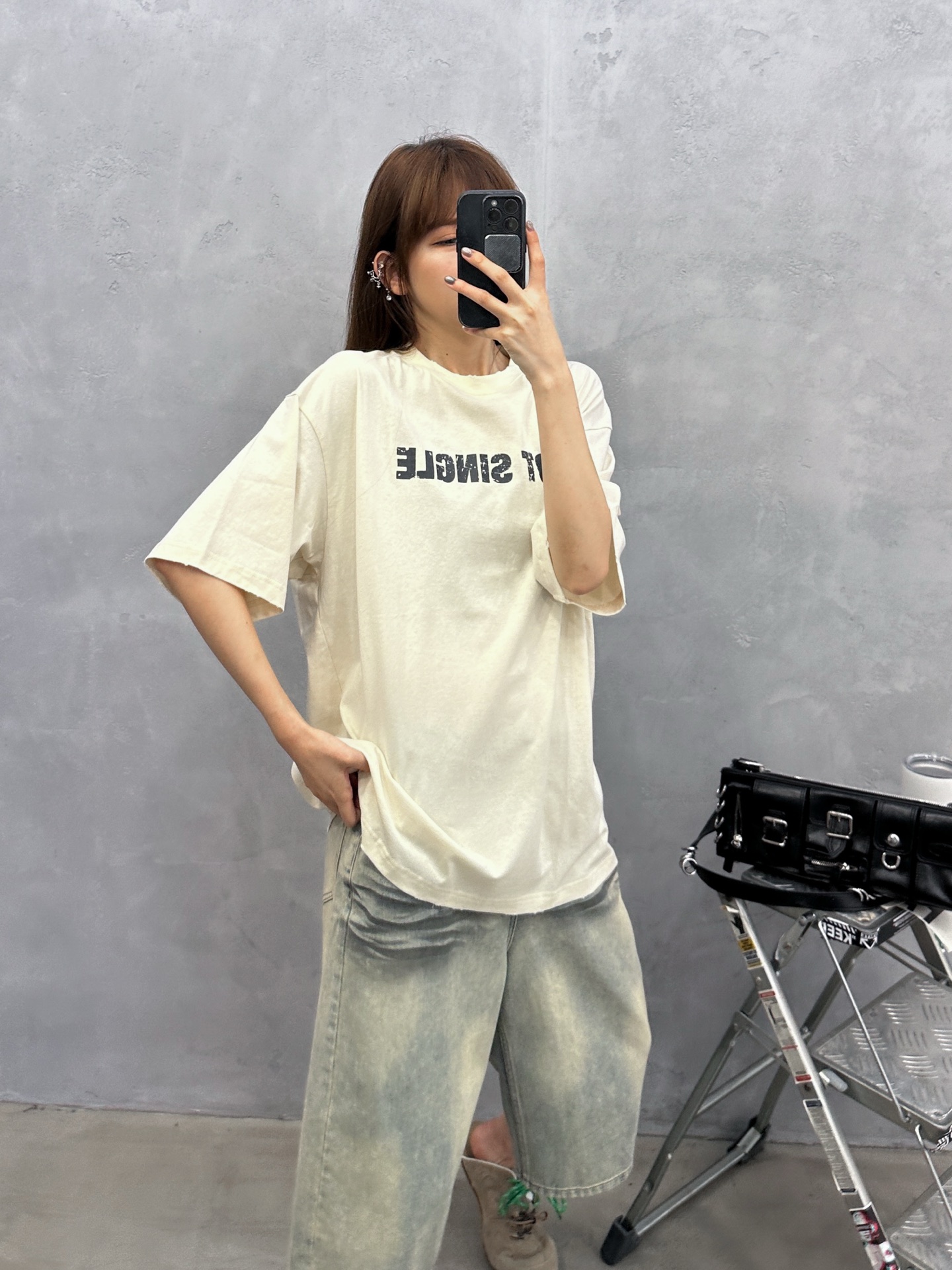巴黎 ｜ 新款短袖t，成衣洗水吊磨加裂浆印花工艺，时尚休闲，男女同款，尺码sml