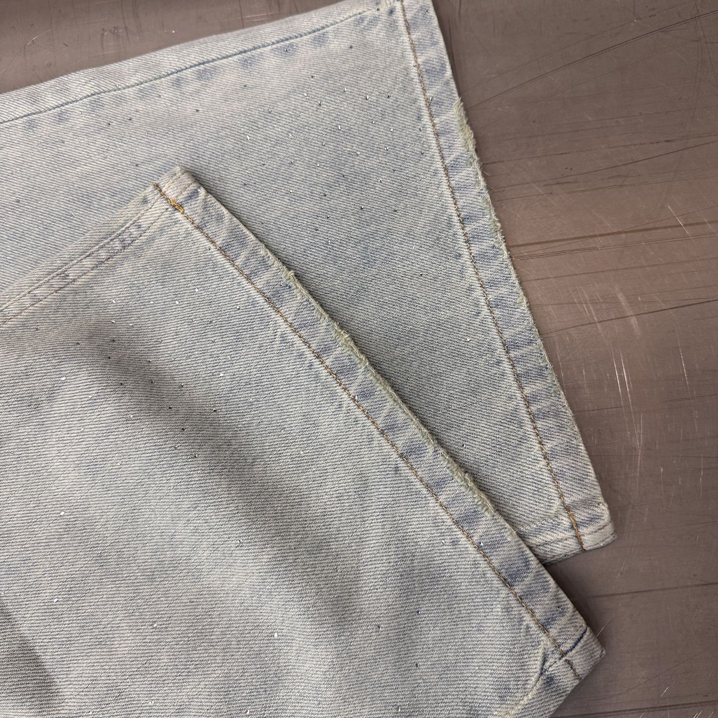 Acne ｜ 新款牛仔裤，成衣洗水烫钻工艺，休闲时尚，尺码sml