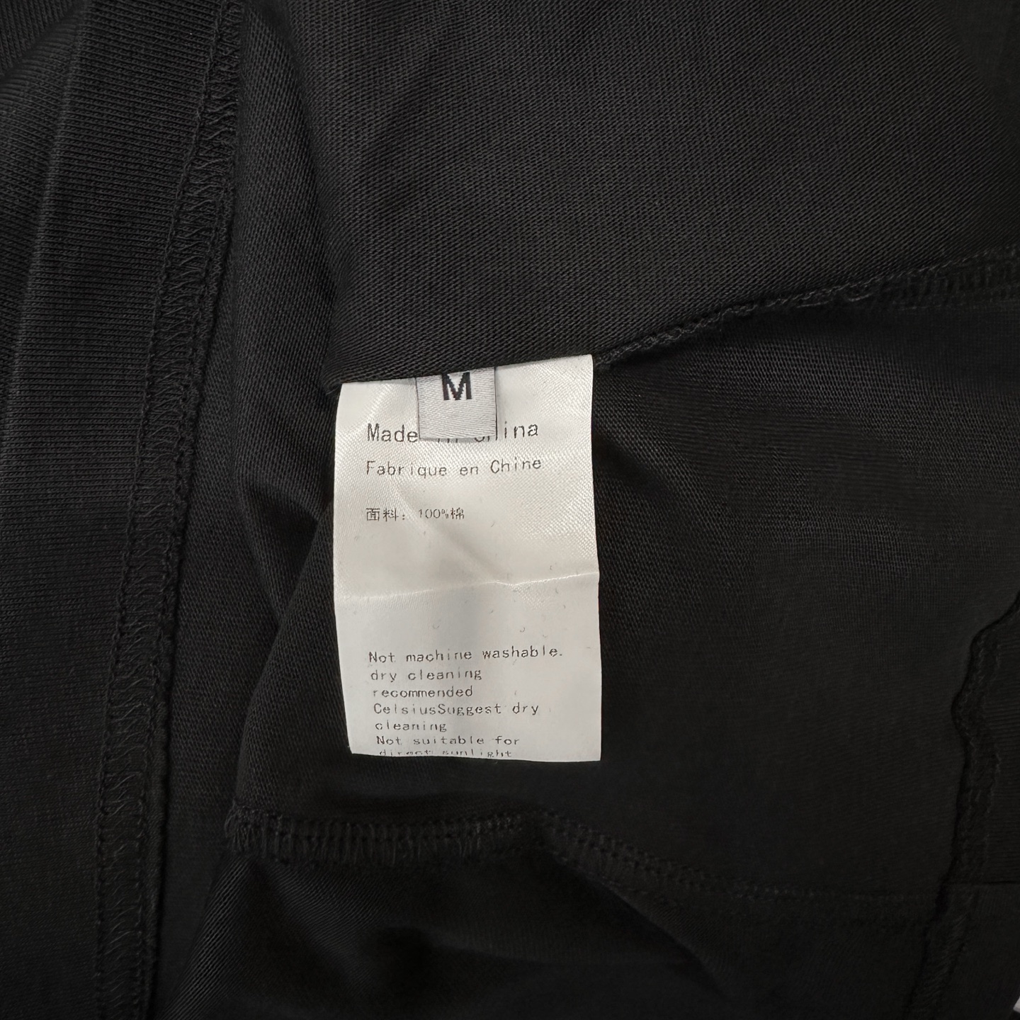 Loewe ｜ 新款短袖t，品牌经典刺绣标，特别结构款式设计，休闲时尚，尺码sml