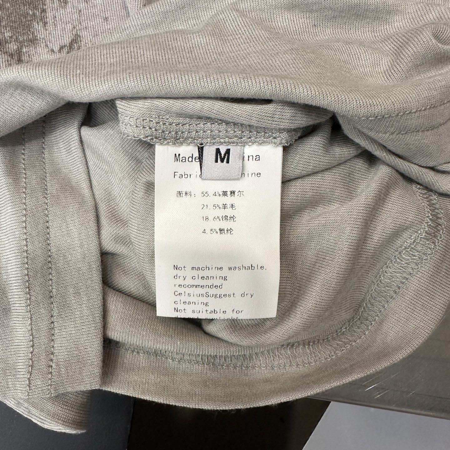 马吉拉 ｜ 新款短袖t，品牌最新印花内容，羊毛莱赛尔面料，高级时尚，尺码sml