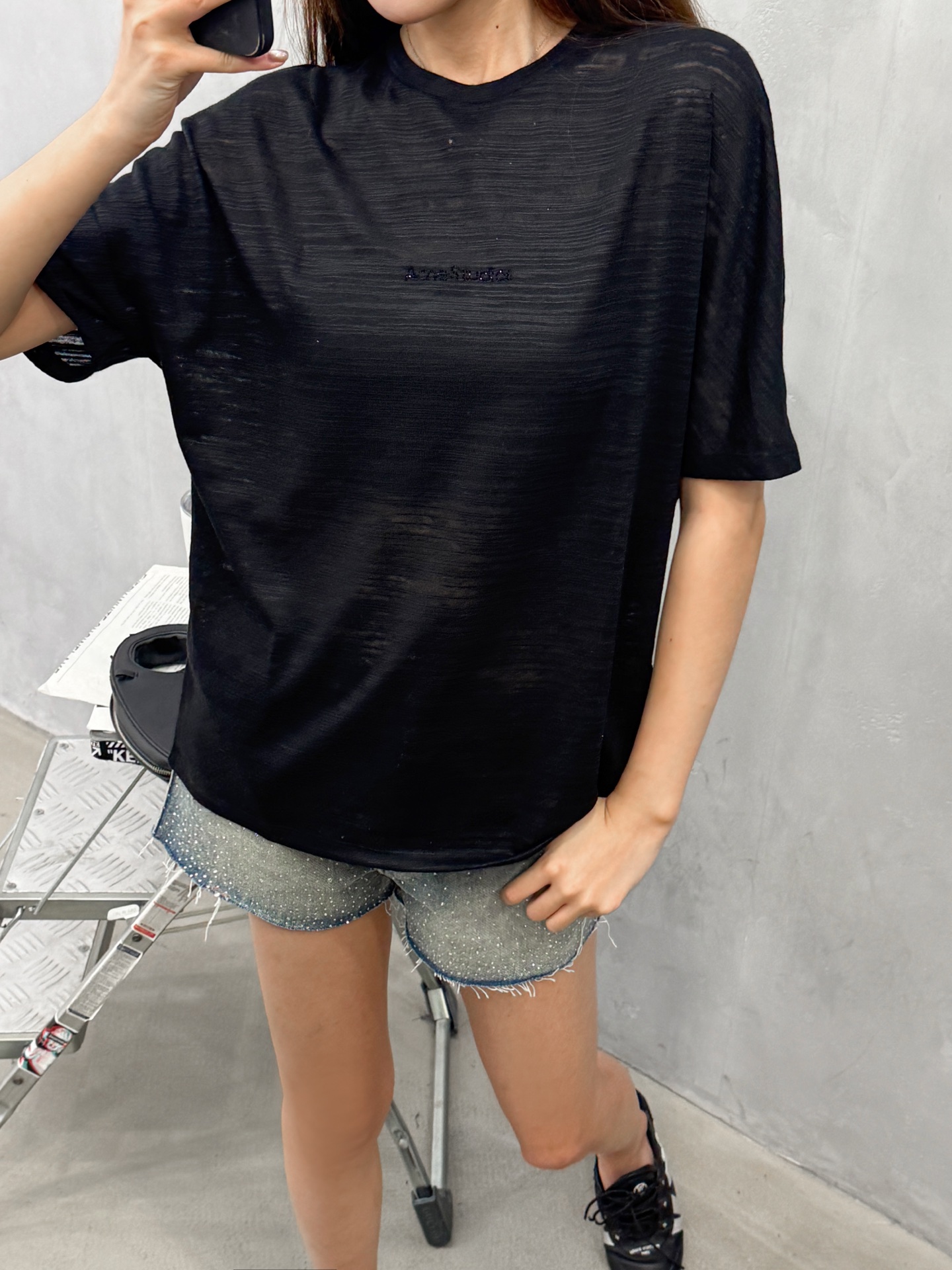 Acne ｜ 新款短袖t，品牌经典烫钻标，蕾丝拼接亚麻混纺面料，休闲时尚，尺码sml